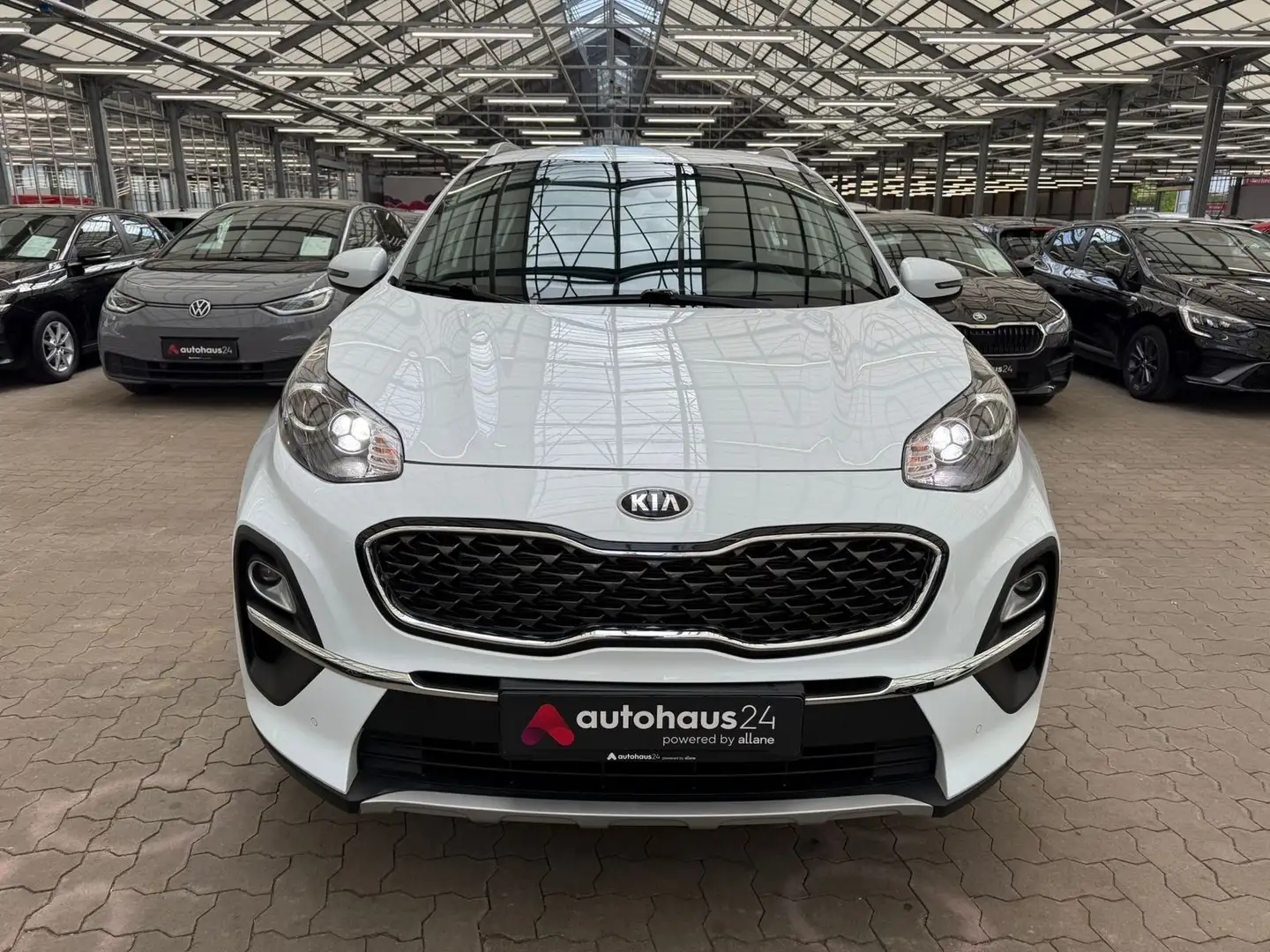 Kia Sportage 1.6 GDI Vision CarPlay|Kamera|Sitzhzg Weiß - 2