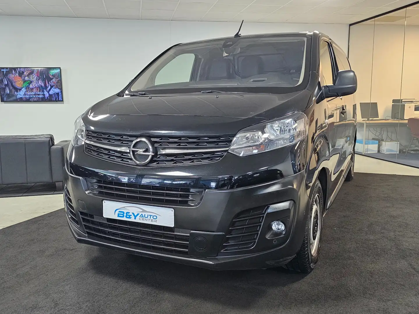 Opel Vivaro 1.6 CDTi Full Option - Camera - Carplay Černá - 2