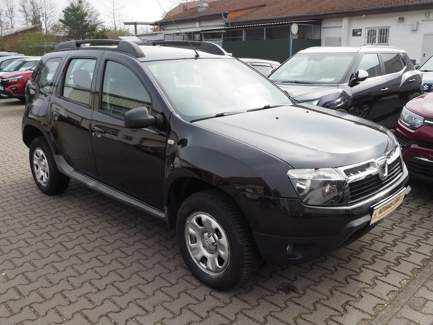 Dacia Duster dCi 110 4x2 Destination Schwarz - 1