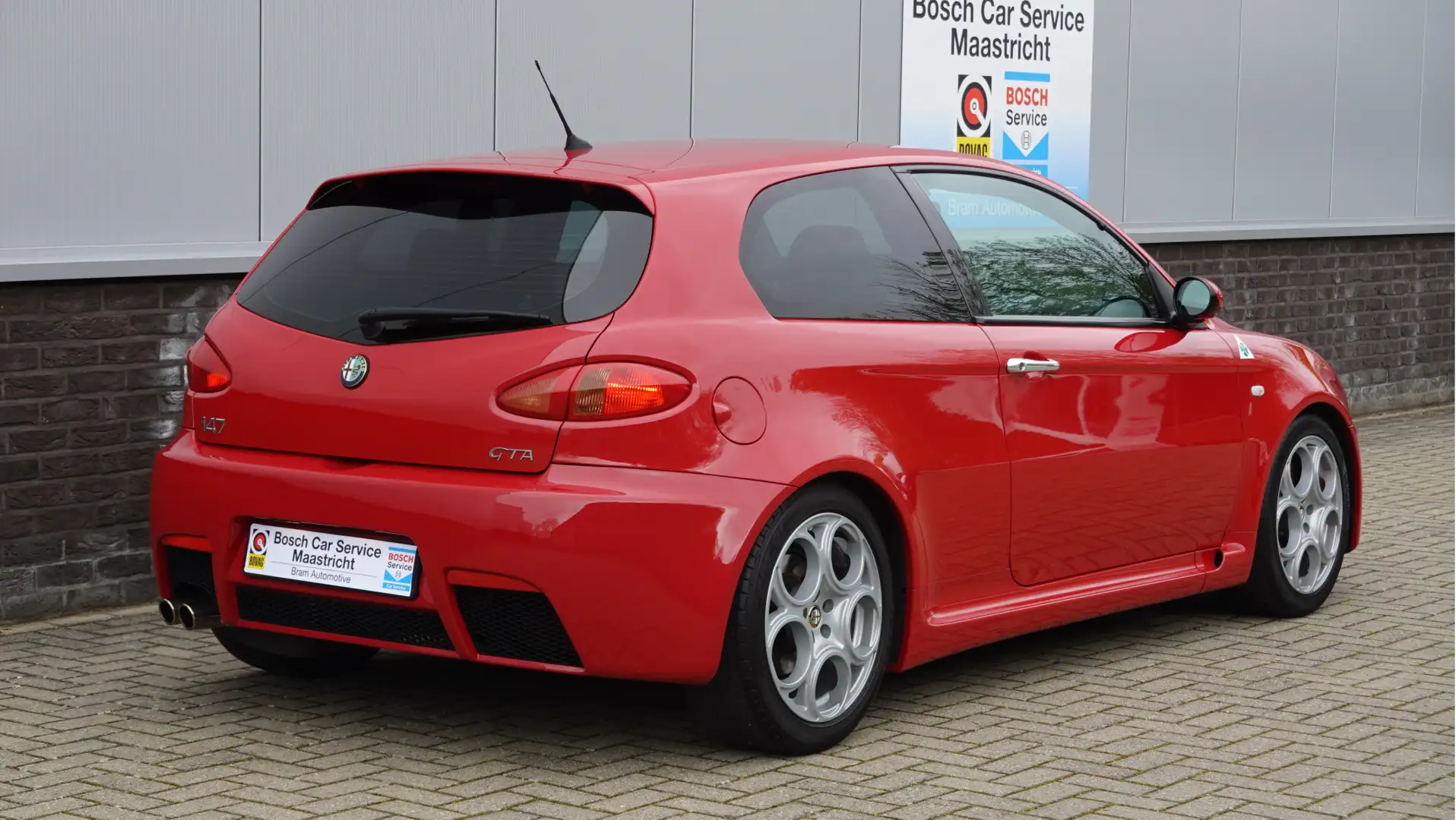 Alfa Romeo 147 3.2 V6 GTA | One of a kind | Life is too short to Rood - 2
