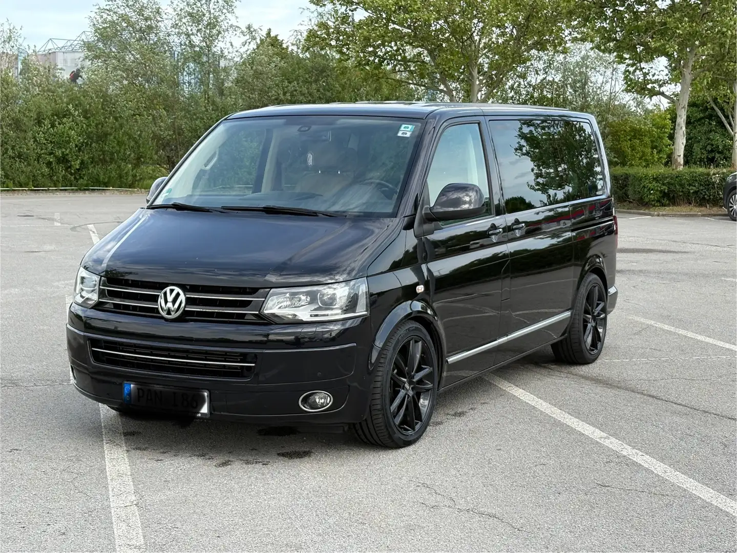 Volkswagen T5 Multivan Multivan Highline 4Motion Schwarz - 1