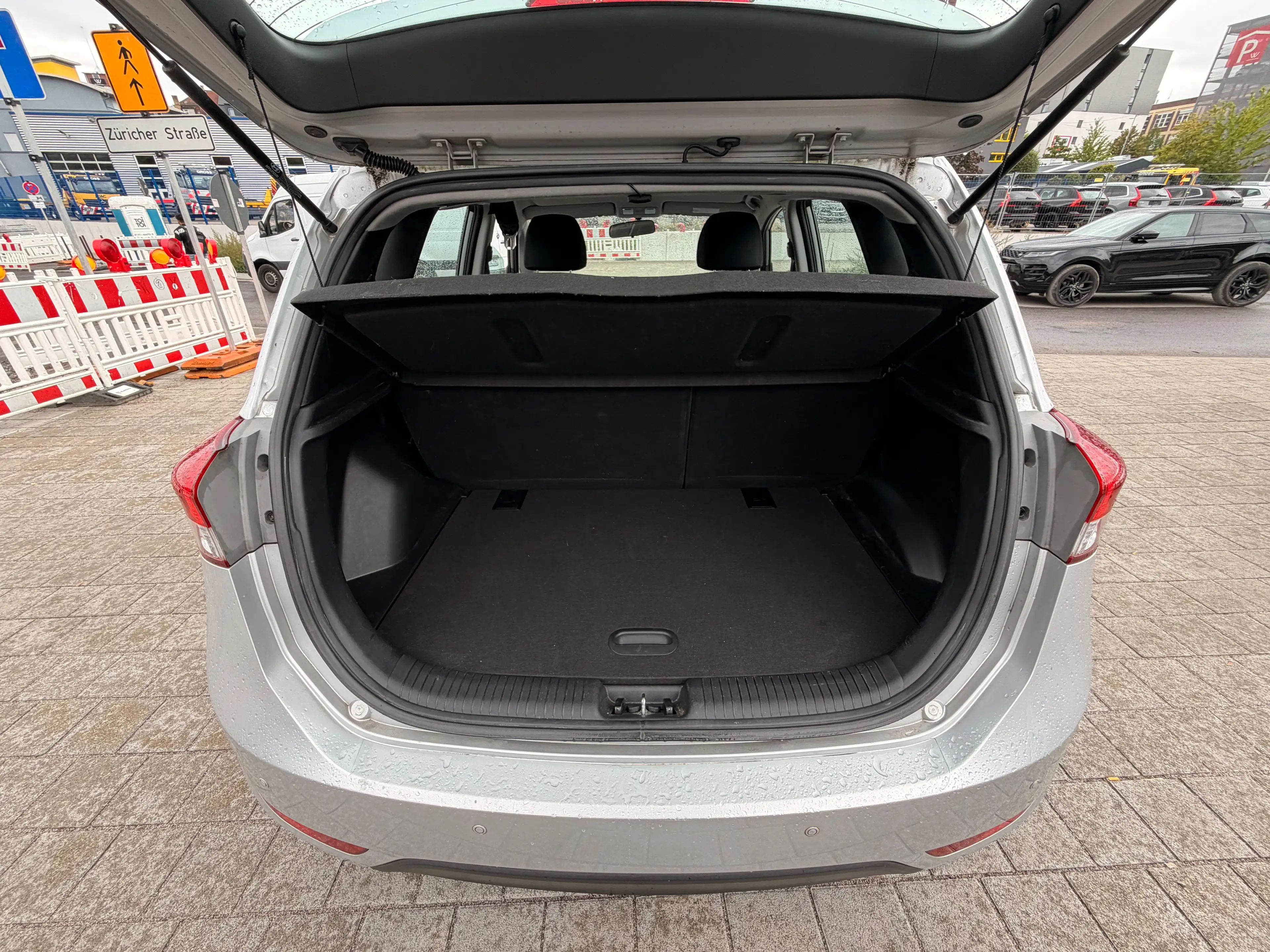 Hyundai iX20 Classic|TÜV NEU|NAVI|SHZ|Partronic|Klimautomatik|1Jahr Garantie inkl| — photo 13