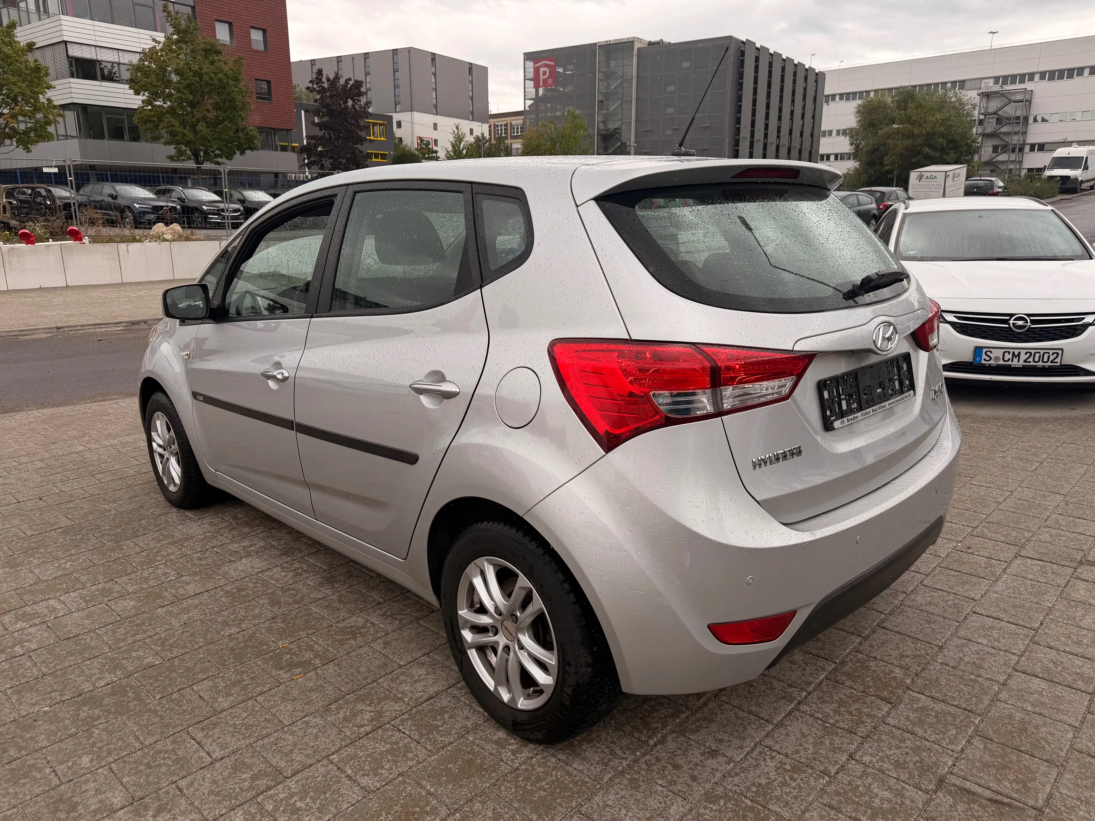 Hyundai iX20 Classic|TÜV NEU|NAVI|SHZ|Partronic|Klimautomatik|1Jahr Garantie inkl| — photo 8
