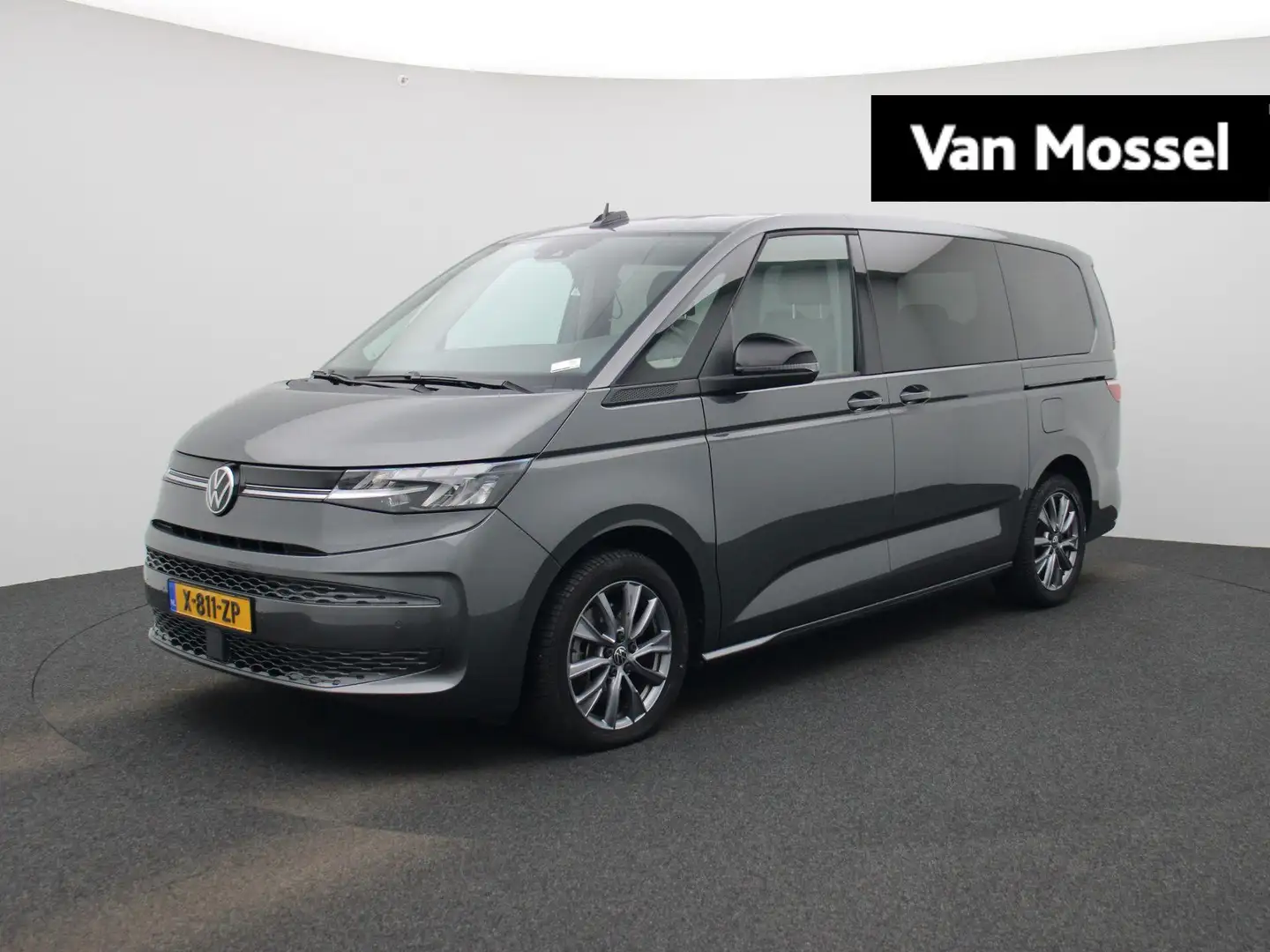 Volkswagen T7 Multivan 1.4 eHybrid L2H1 Life | Trekhaak | Navigatie | Air Gris - 1