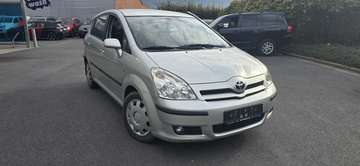 Corolla Verso 2.0 D-4D Sol