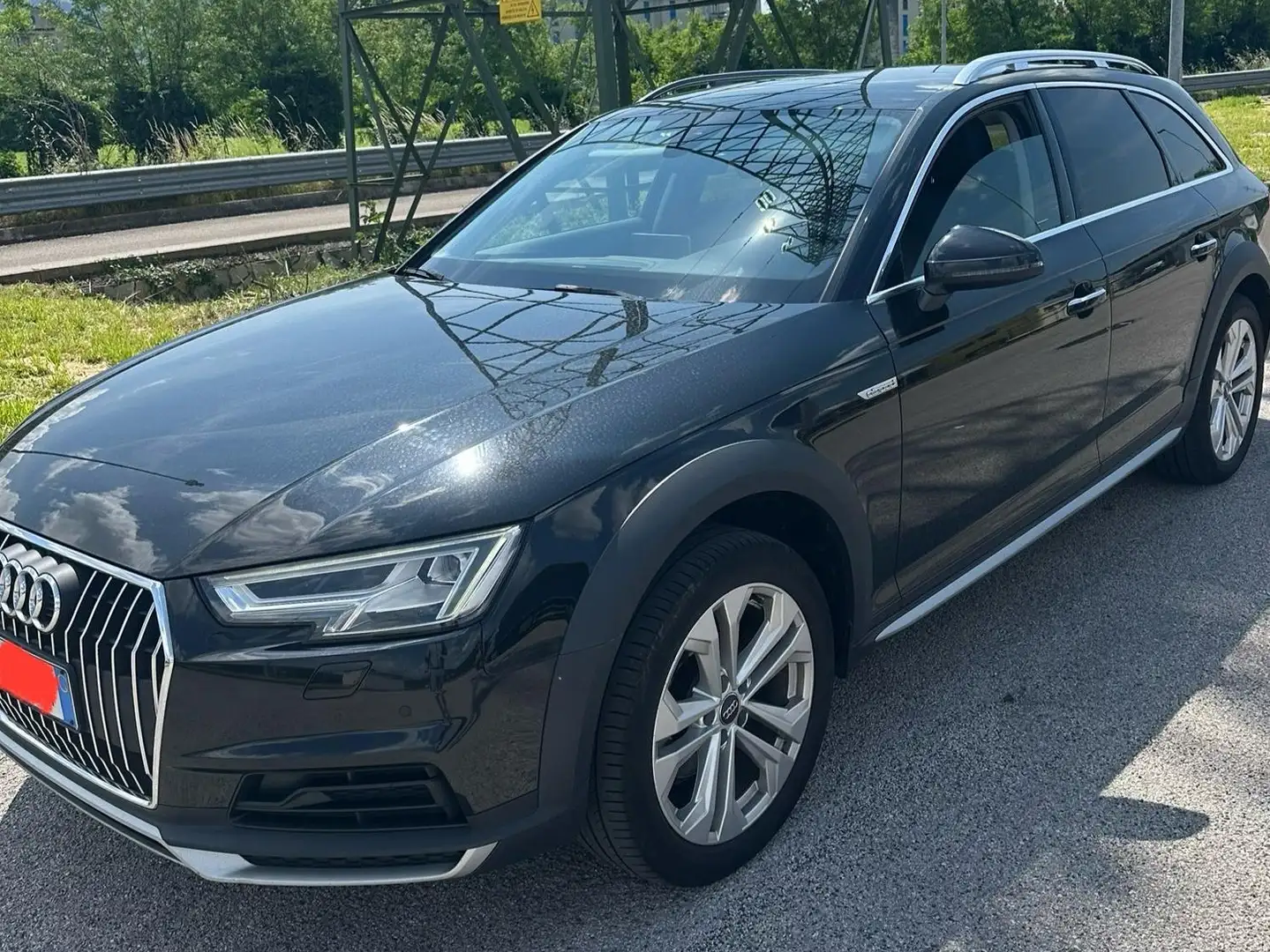 Audi A4 allroad Nero - 1