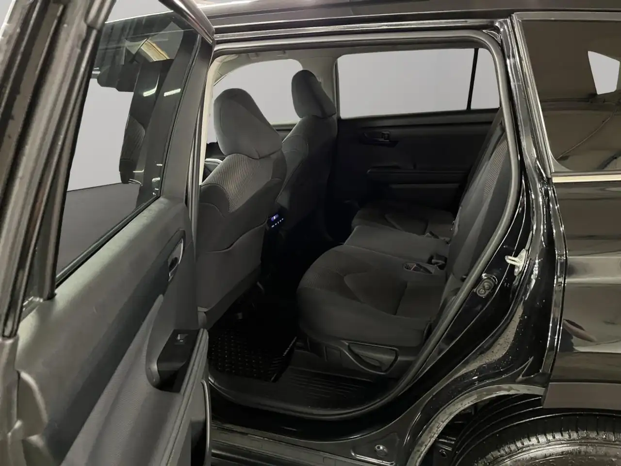 Toyota Highlander снимка Toyota Highlander