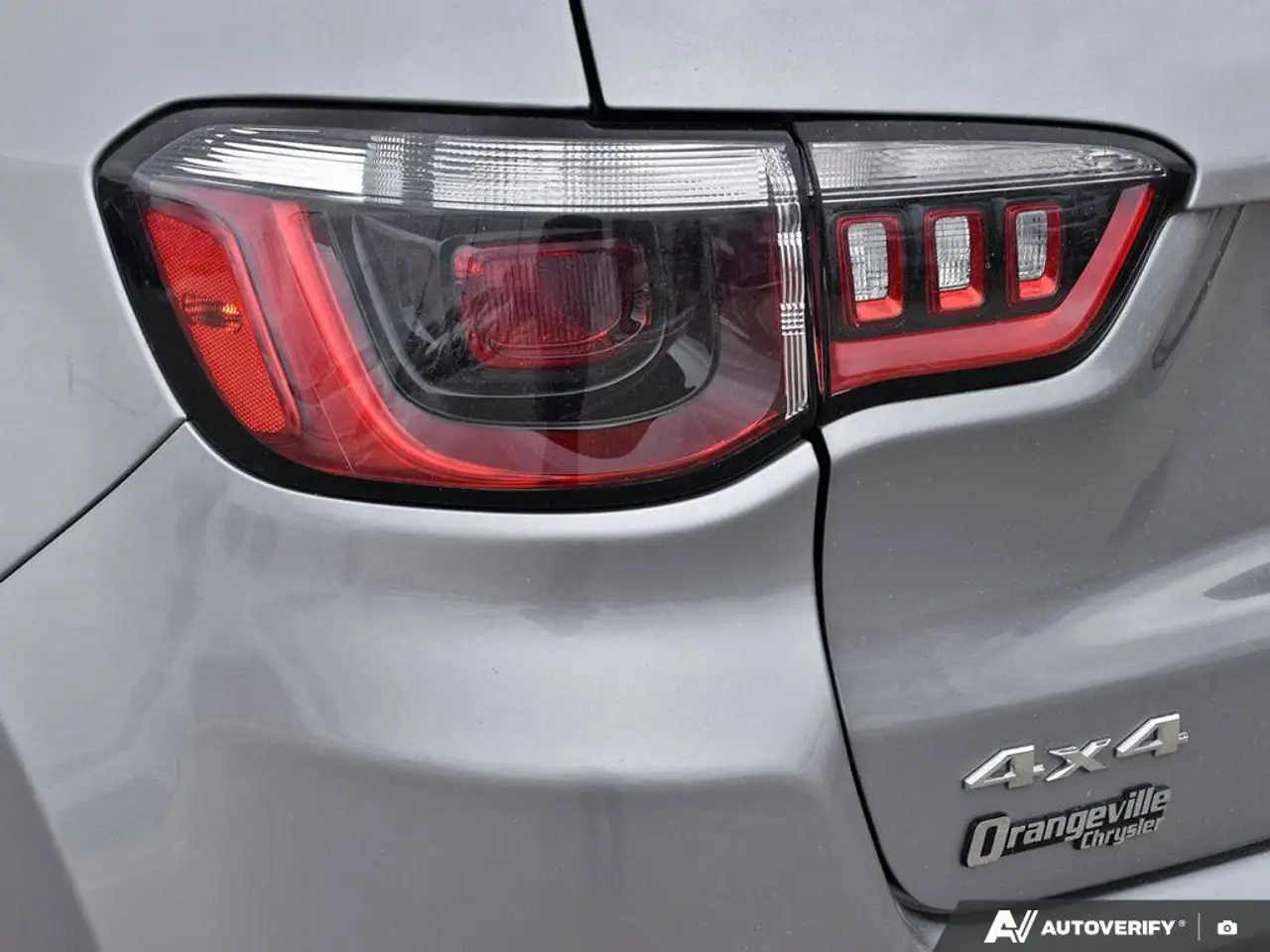 Jeep Compass снимка Jeep Compass