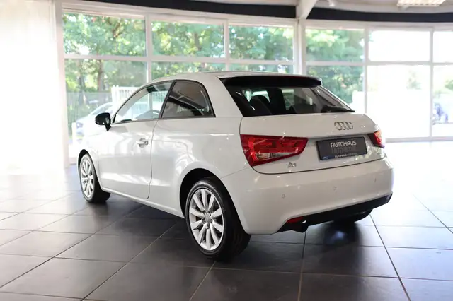 Audi A1 view 4