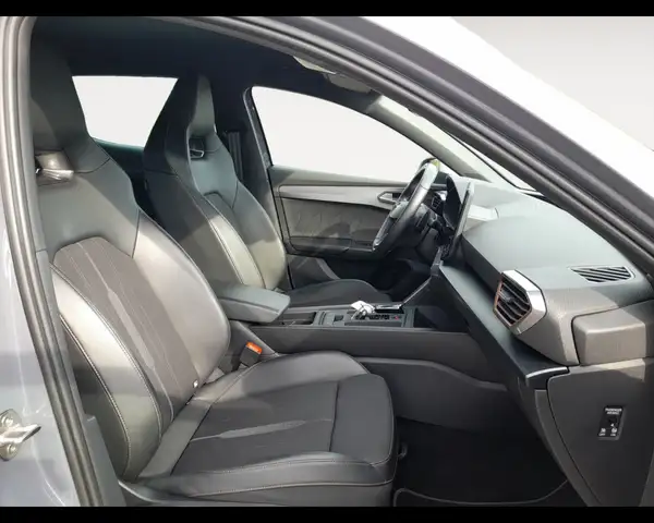 CUPRA Leon view 15