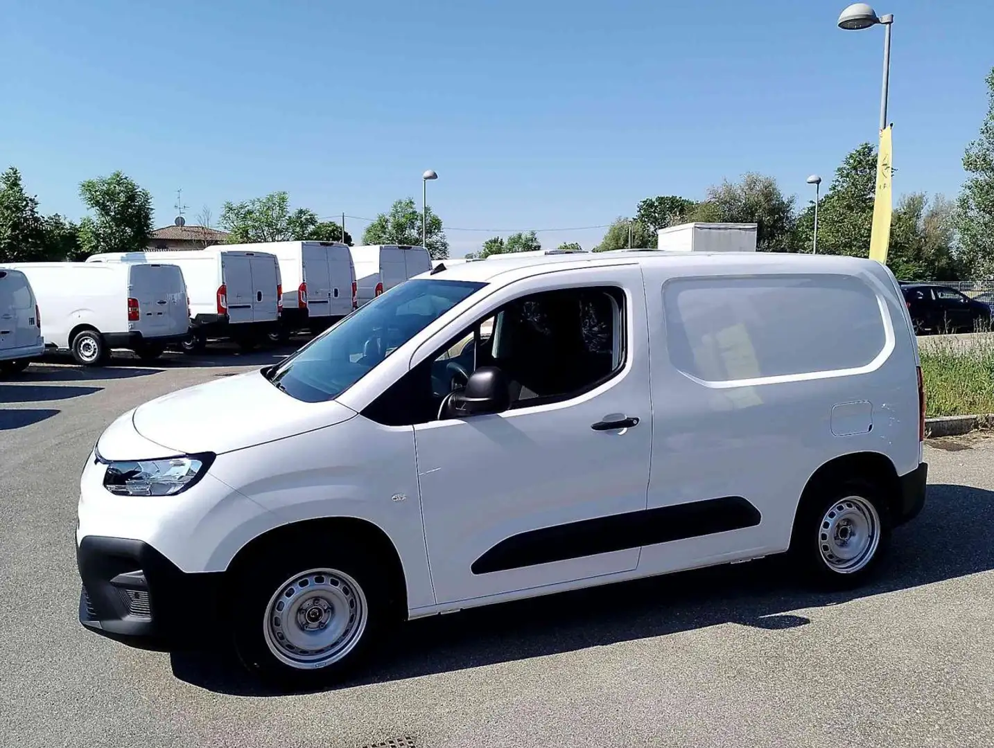 Fiat Doblo Doblò 1.5 BlueHdi 100CV PC-TN Van Easy Pro Bianco - 1