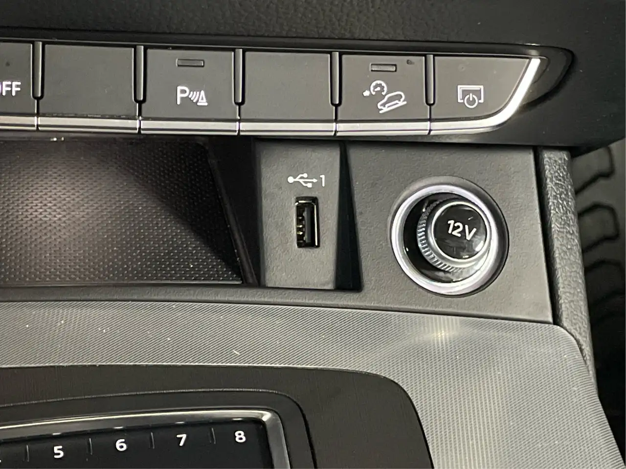 Audi Q5 снимка Audi Q5