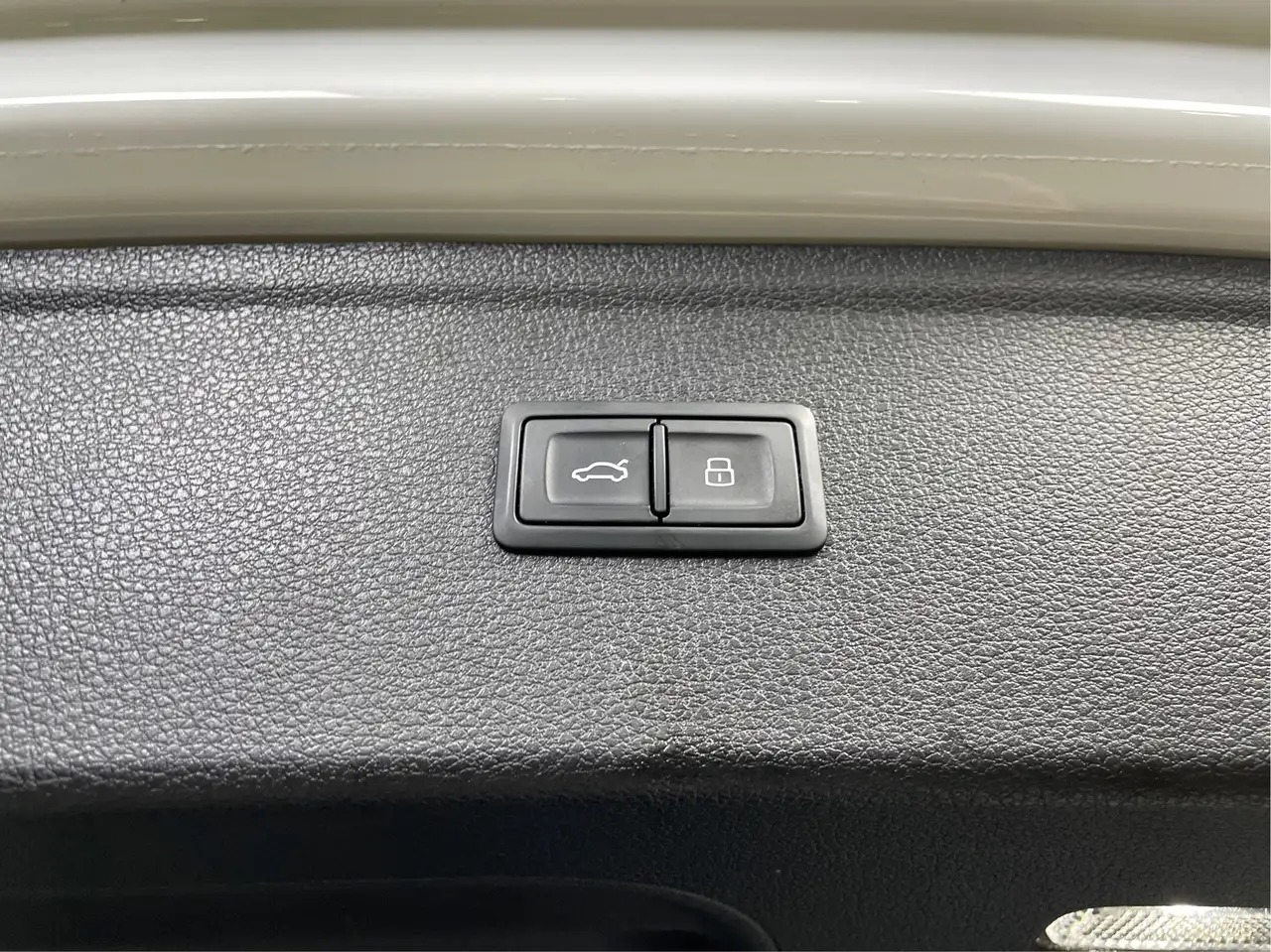 Audi Q5 снимка Audi Q5