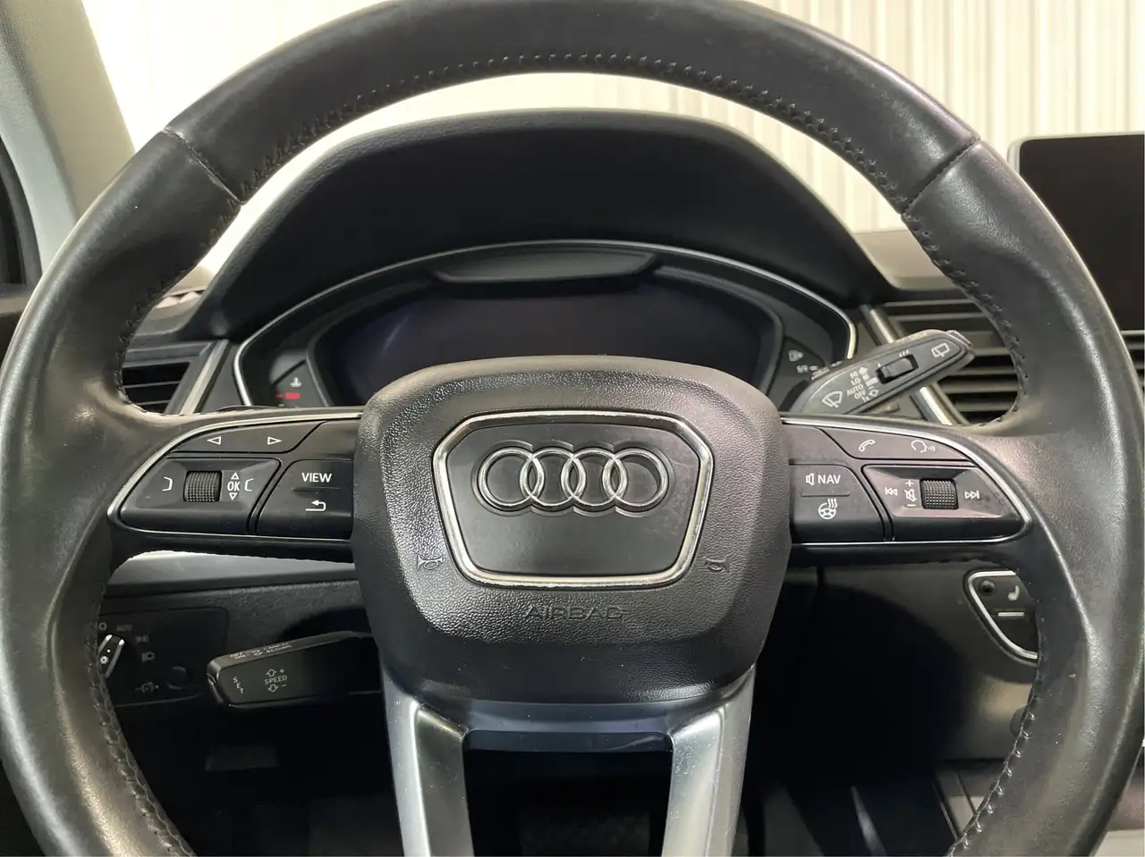 Audi Q5 снимка Audi Q5