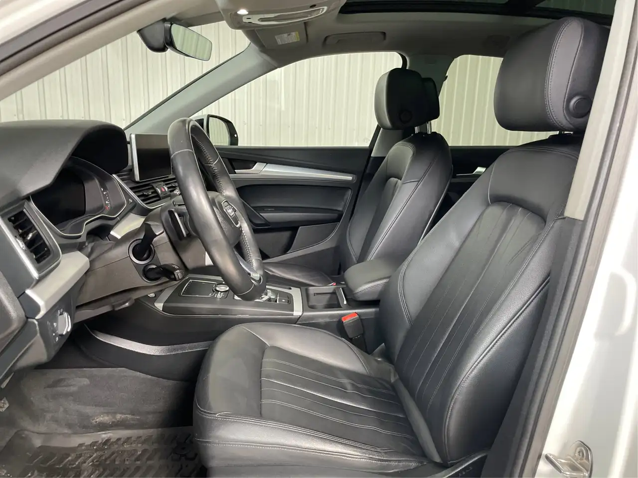 Audi Q5 снимка Audi Q5