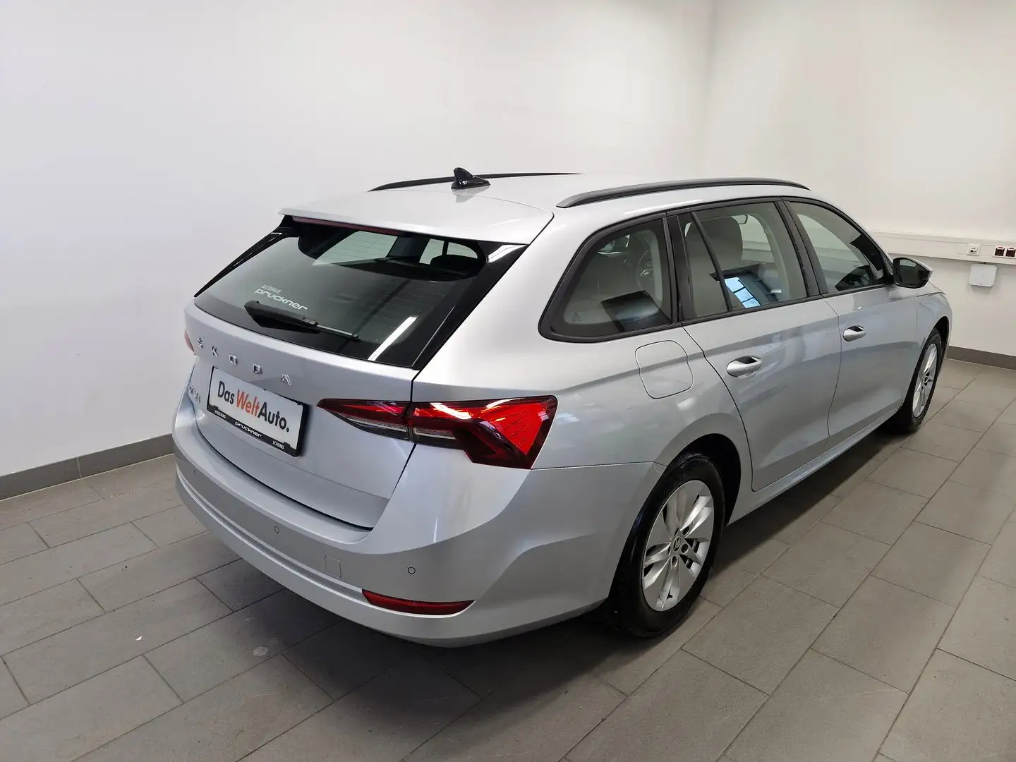 Skoda Octavia Ambition TSI Zilver - 2