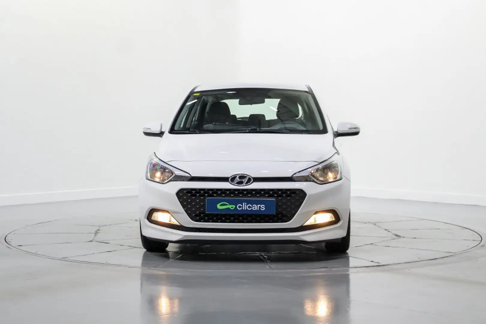 Hyundai i20 1.2 Essence Blanco - 2
