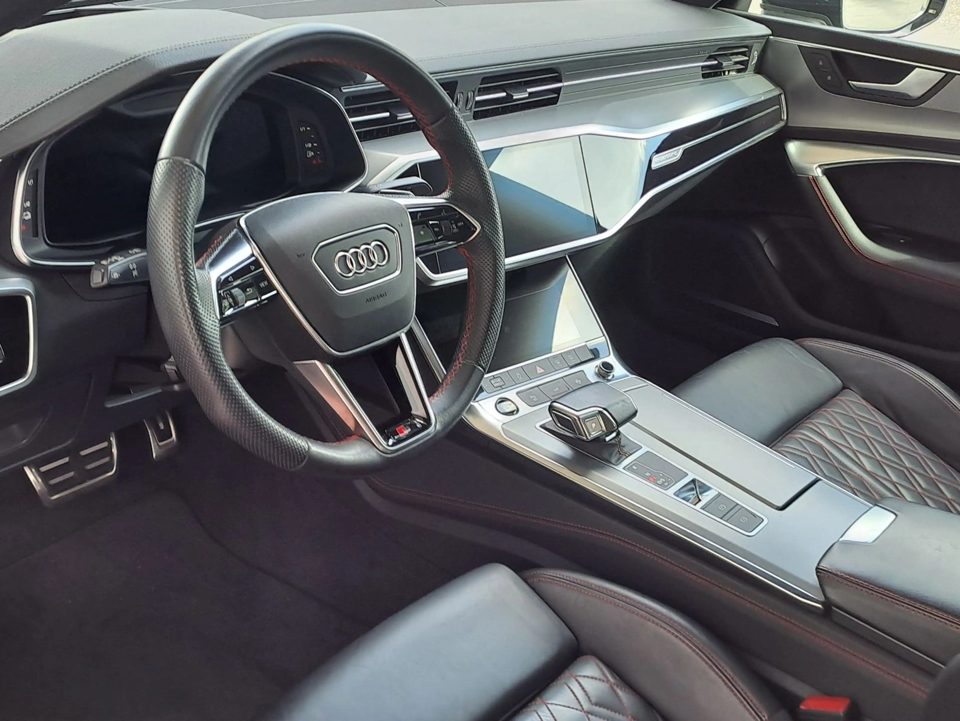 Audi A7 Sportback 55 TFSI e S tronic quattro S line — photo 10