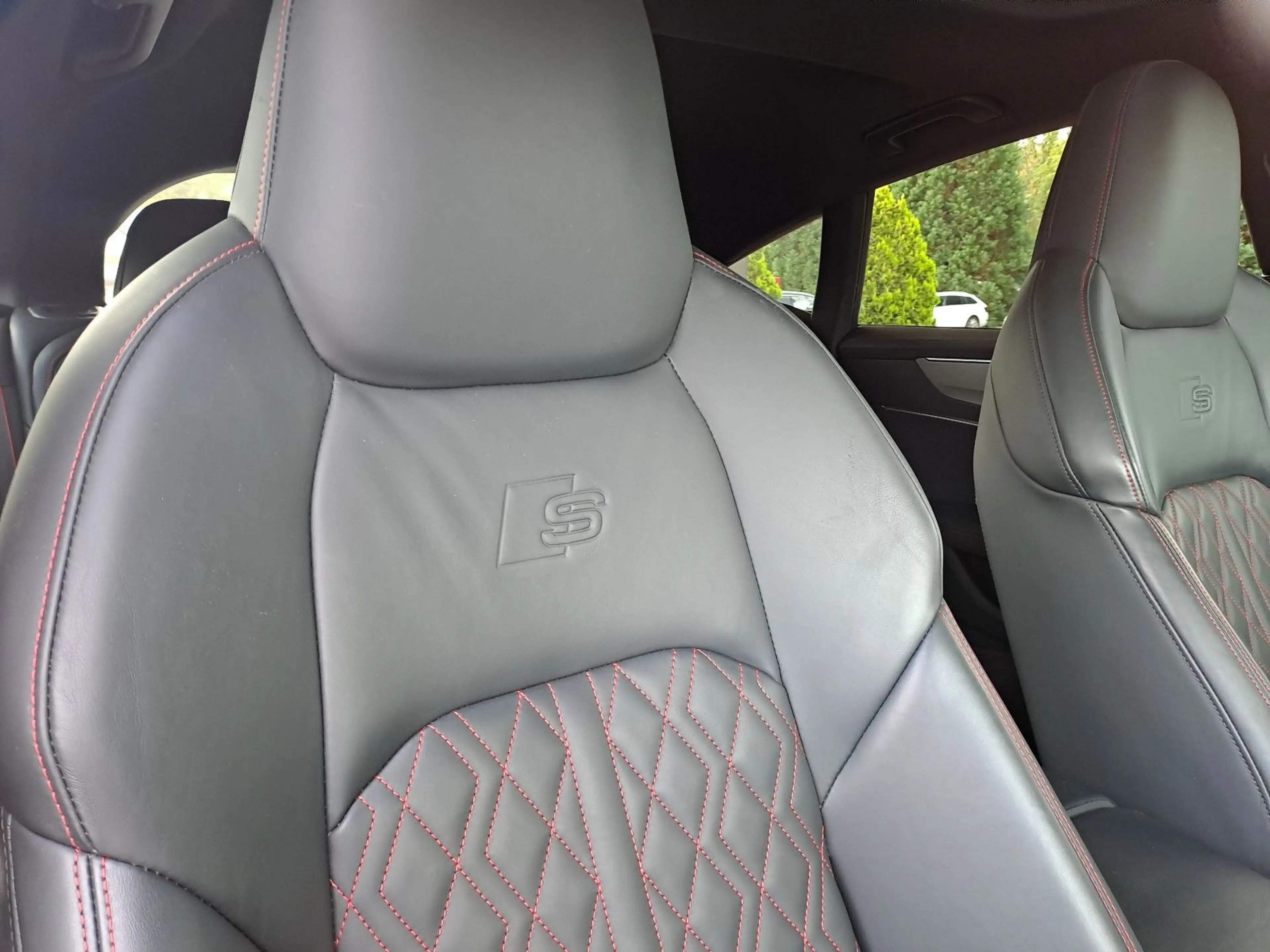 Audi A7 Sportback 55 TFSI e S tronic quattro S line — photo 14
