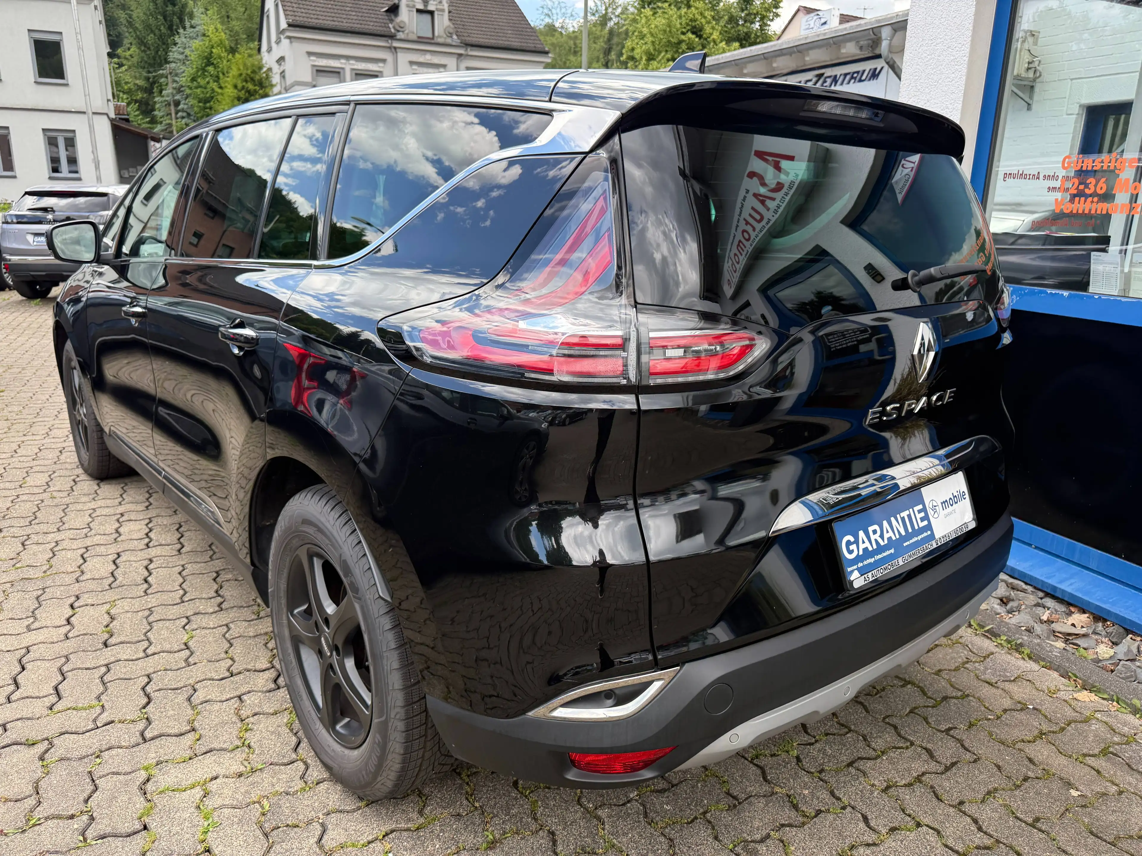 Renault Espace 2.0 dCi Aut+HEAD-UP+MASSAGE+PANO+KLIMATR+KAMERA+T-LEDER+PDC+SHZ — photo 4