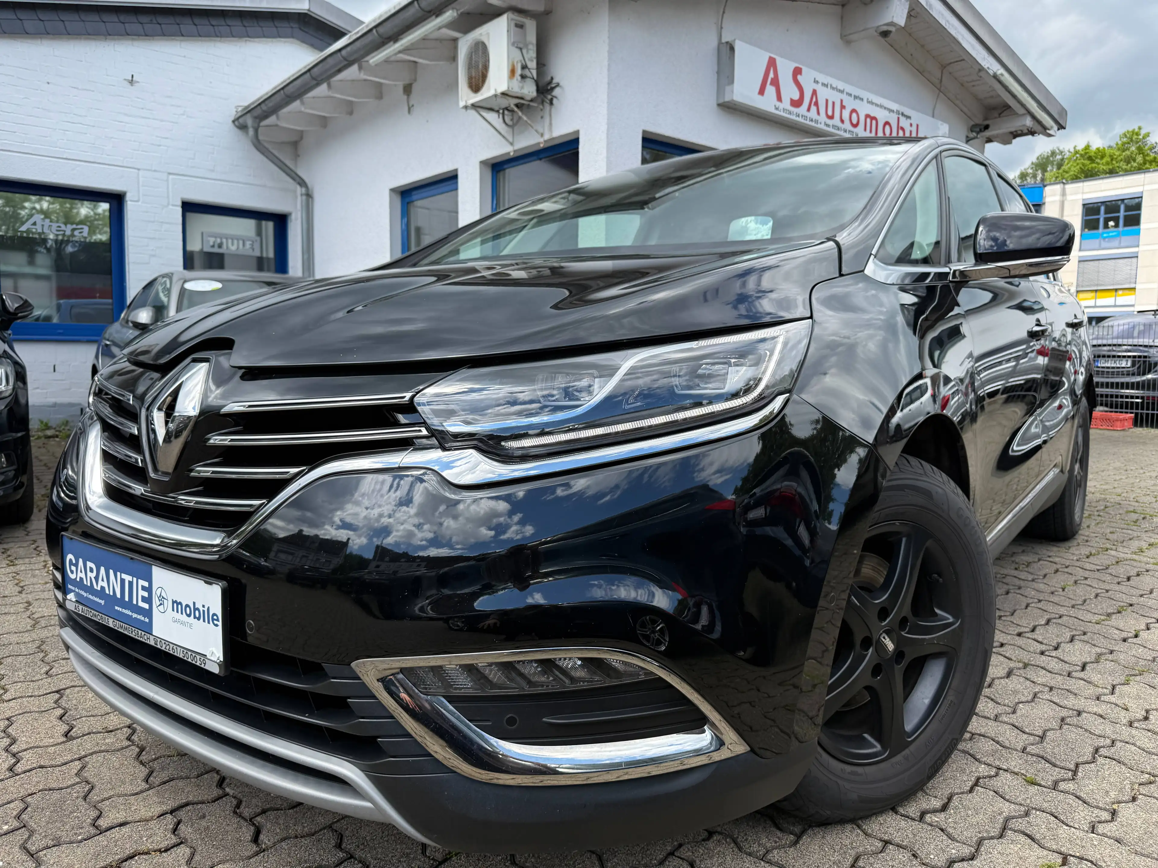 Renault Espace 2.0 dCi Aut+HEAD-UP+MASSAGE+PANO+KLIMATR+KAMERA+T-LEDER+PDC+SHZ