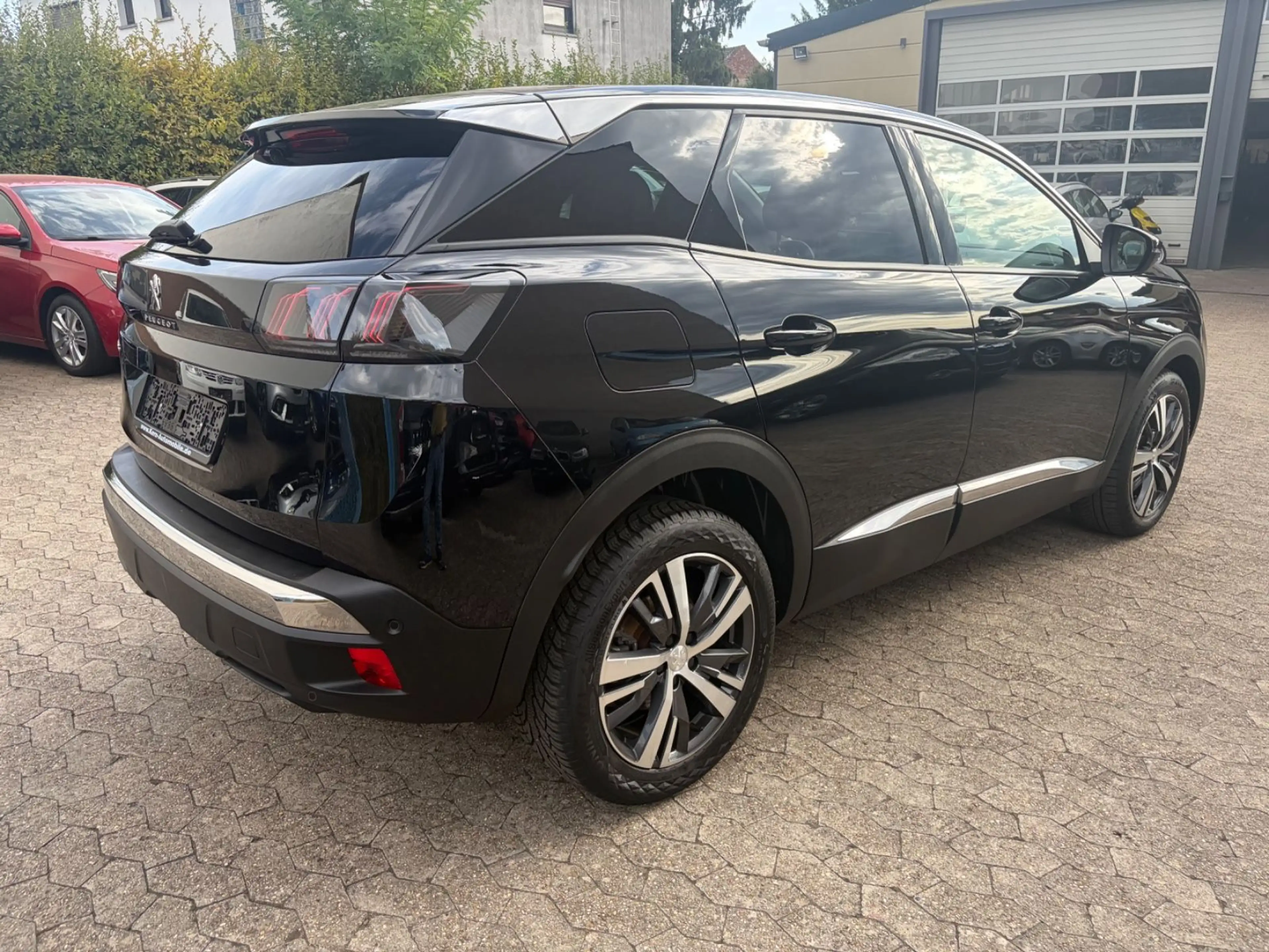 Peugeot 3008 Allure Pack LED/Keyless/Navi/Sitzhzg/360° — photo 3