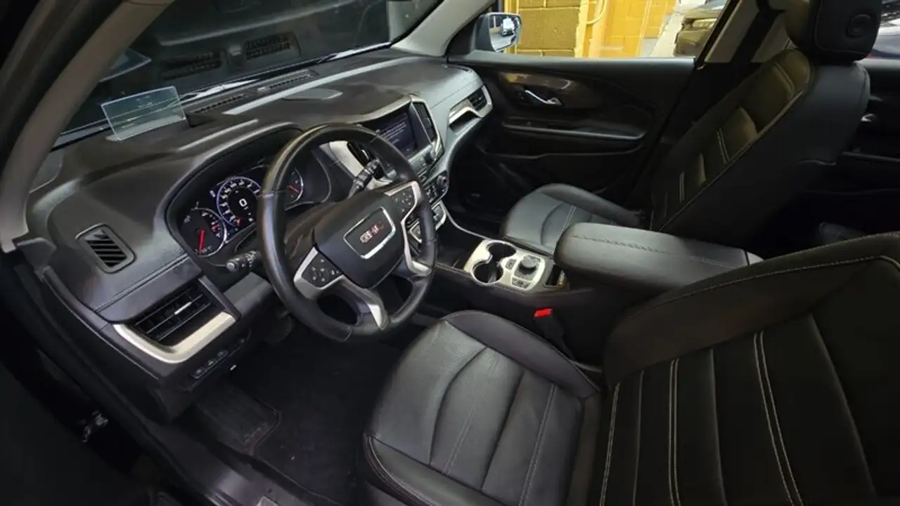 GMC Terrain снимка GMC Terrain