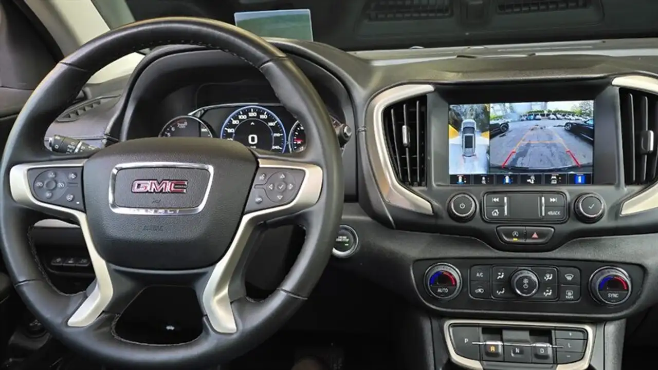 GMC Terrain снимка GMC Terrain
