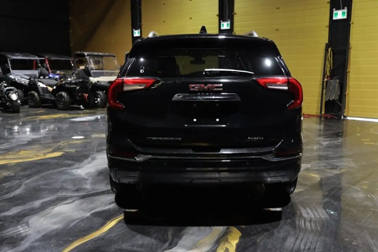 GMC Terrain снимка GMC Terrain