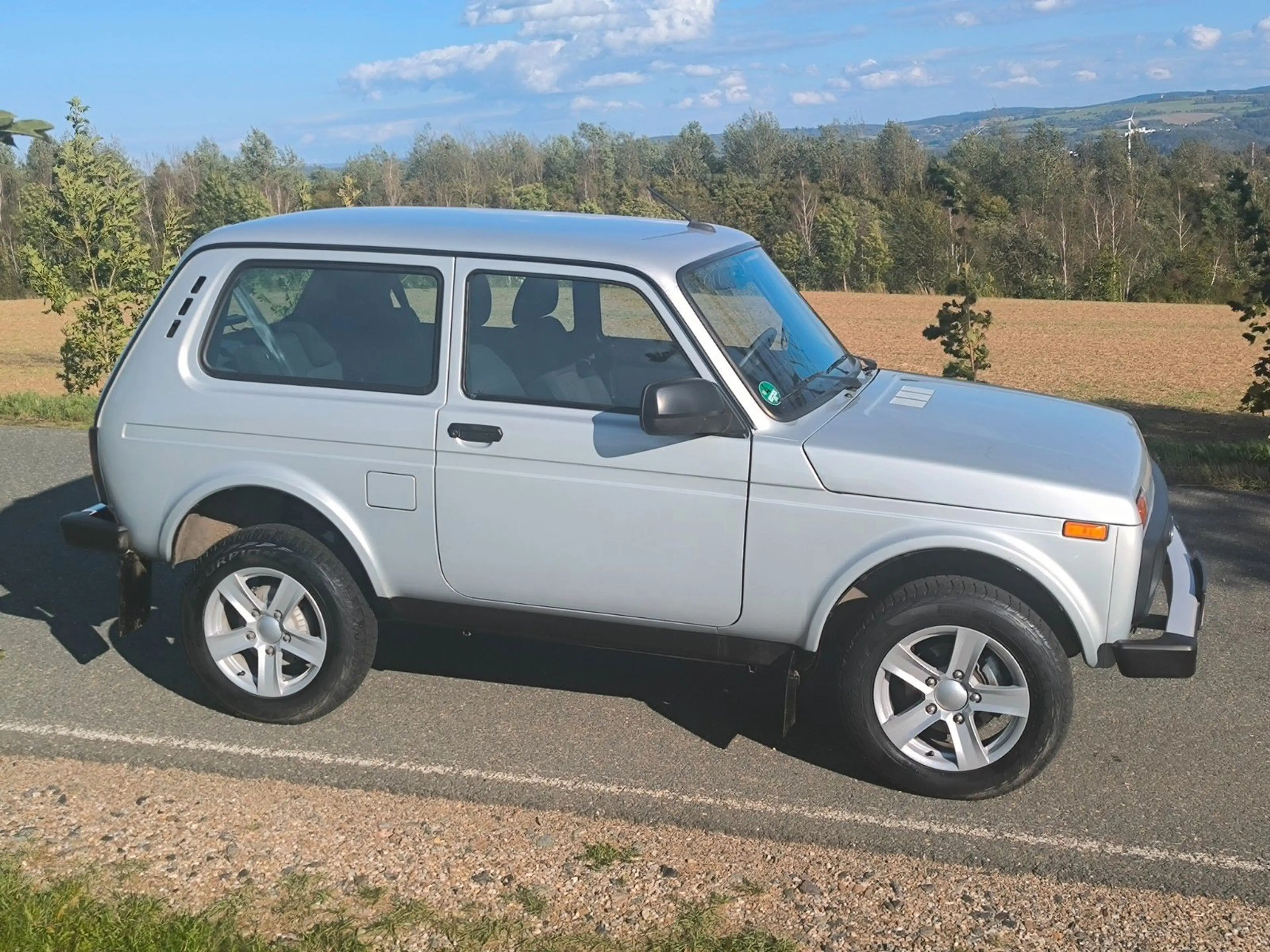 Lada Taiga Lada 4x4 Sitzheizung — photo 2