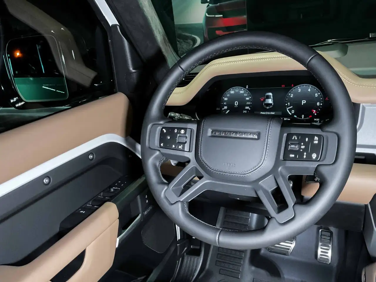Land Rover Defender снимка Land Rover Defender