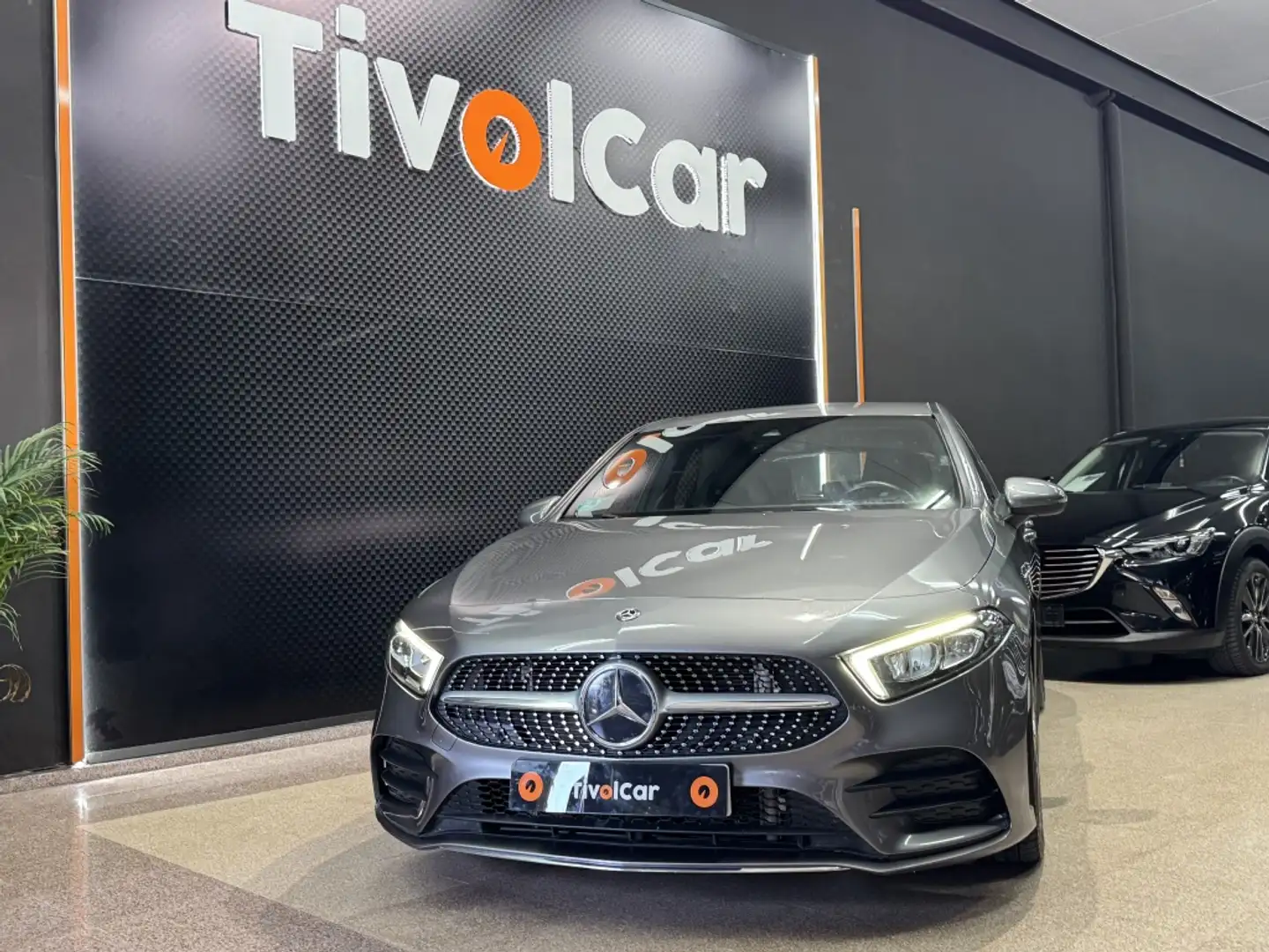 Mercedes-Benz A 180 180d 7G-DCT Grijs - 1