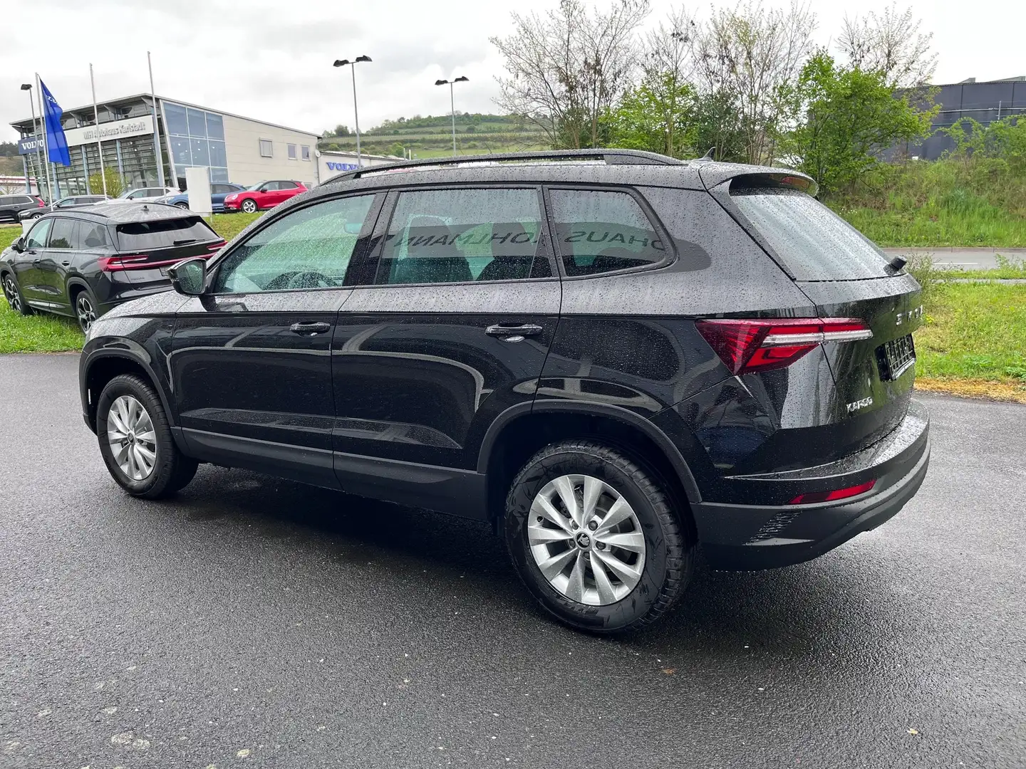 Skoda Karoq 130 AHK schwenkbar Schwarz - 2