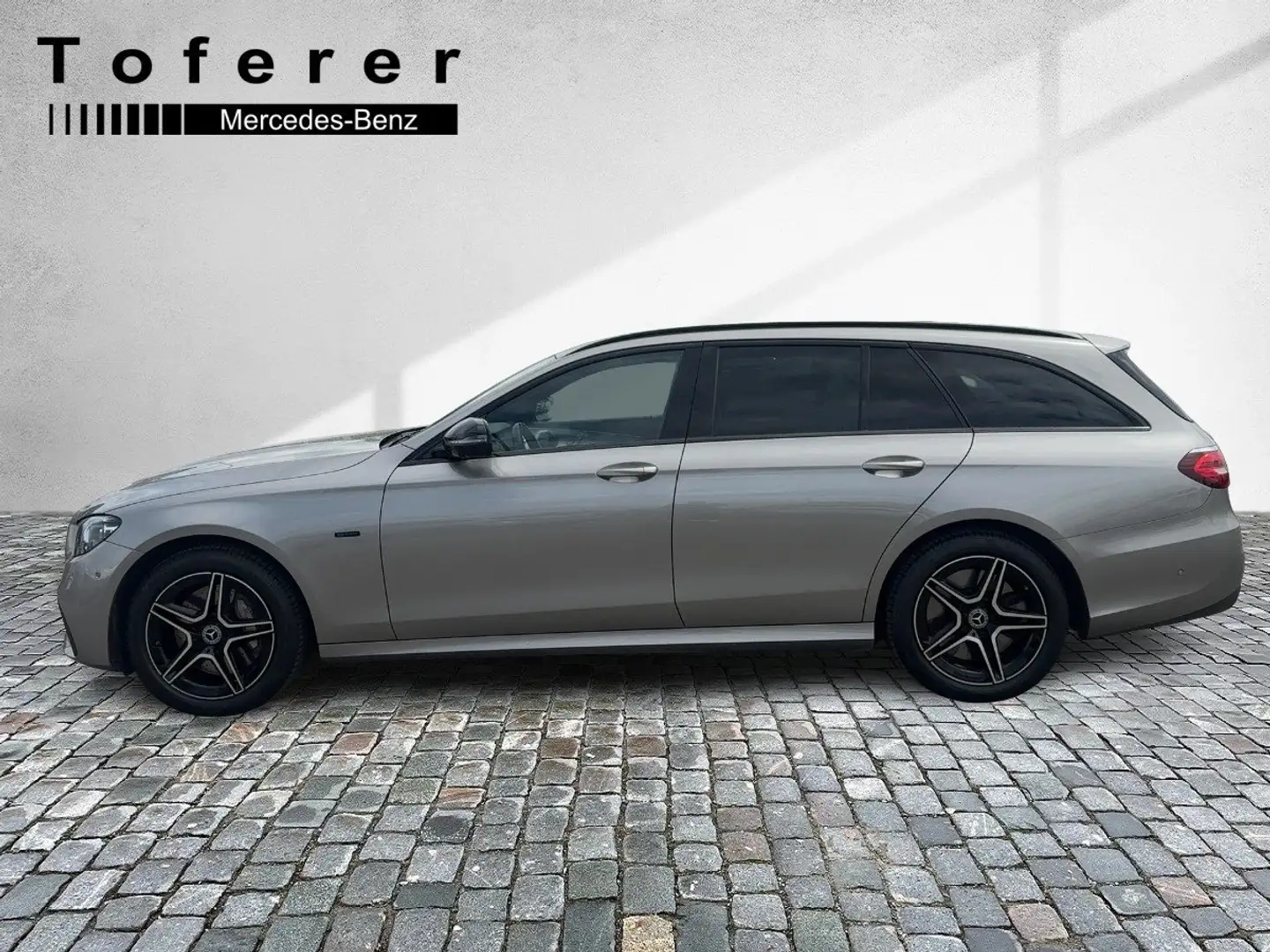 Mercedes-Benz E 300 de T-Modell PTS Shz FAP eHeck Ambi AMG Pano Silber - 2