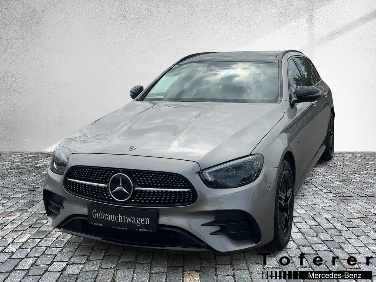 Mercedes-Benz E 300 de T-Modell PTS Shz FAP eHeck Ambi AMG Pano Silber - 1