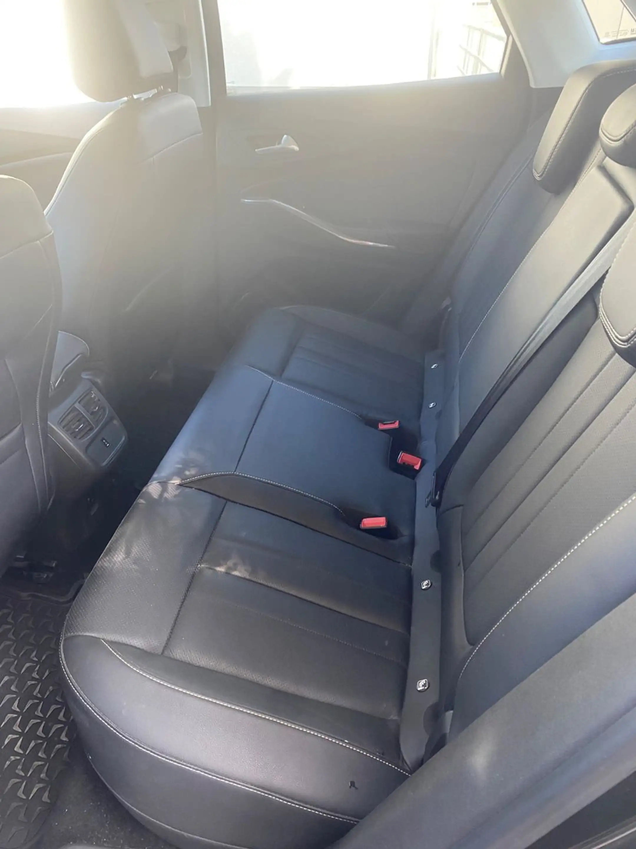Opel Grandland X Ultimate — photo 12