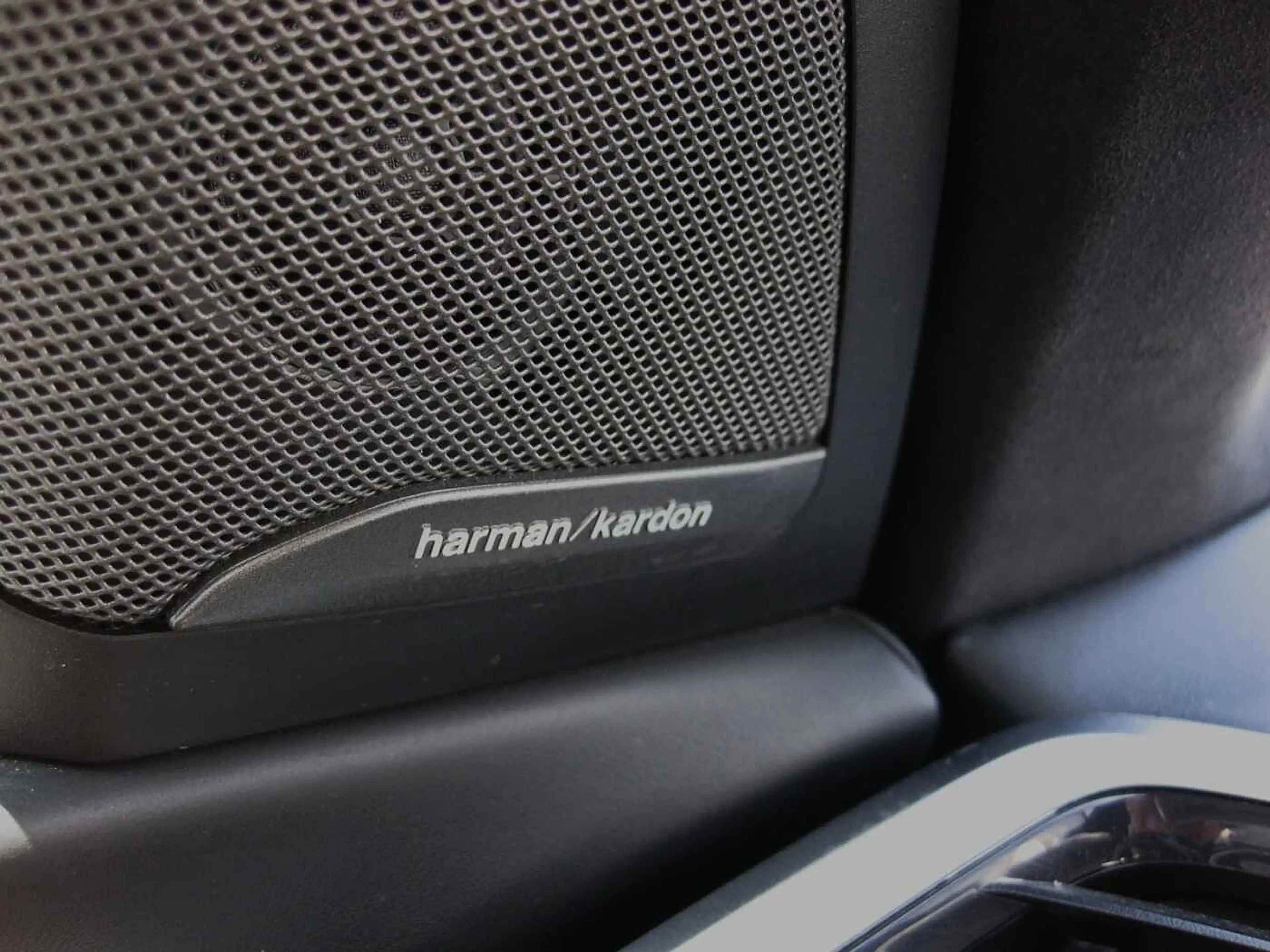 BMW X7 M50i dt.Fzg. Top Ausst. — photo 8