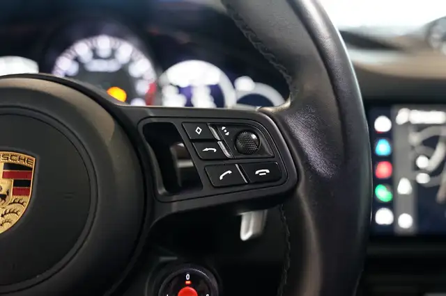 Porsche Cayenne view 14