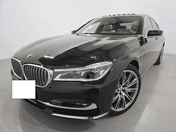 740e iPerformance 326 ch Exclusive A