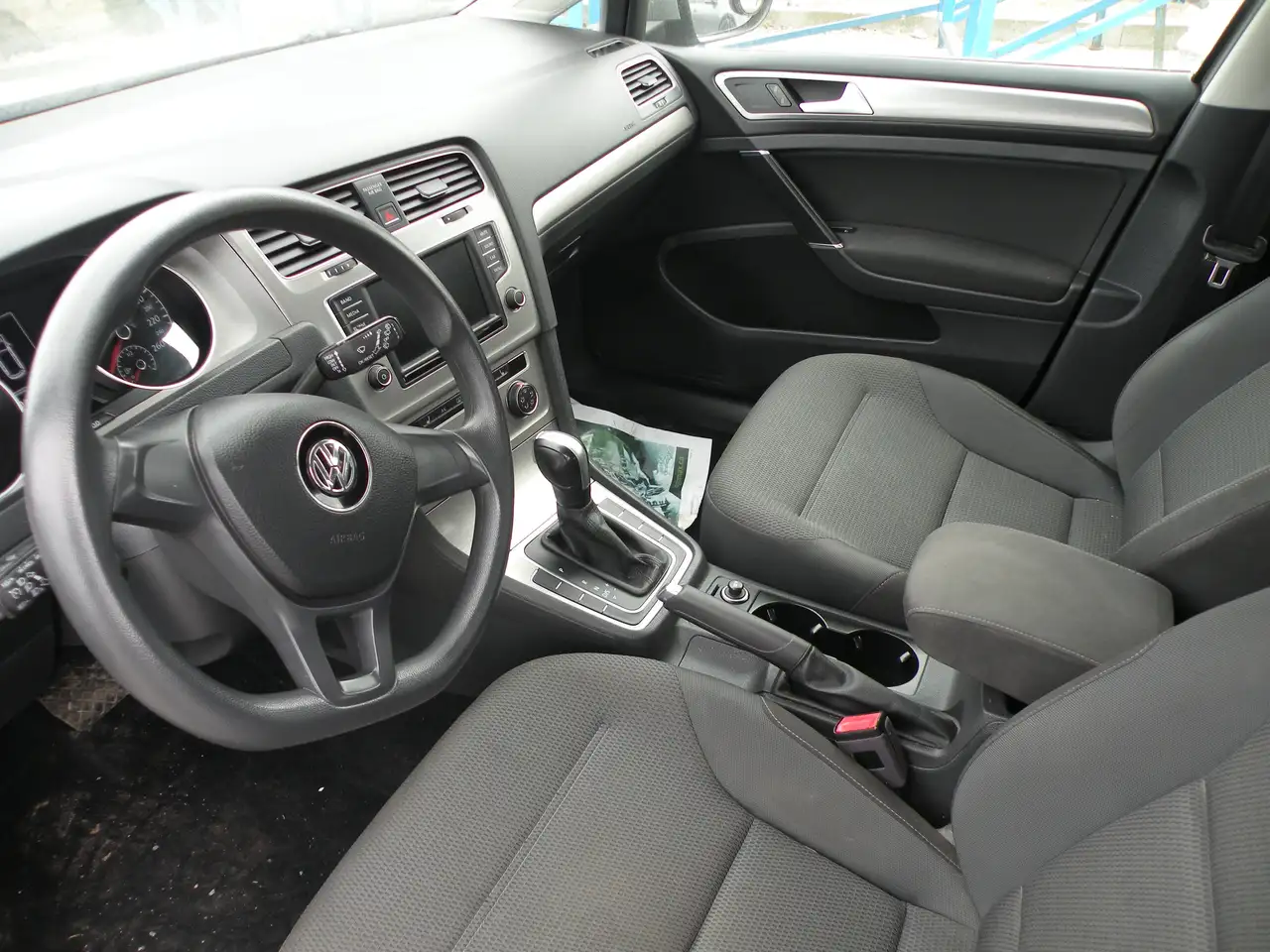 Volkswagen Golf снимка Volkswagen Golf