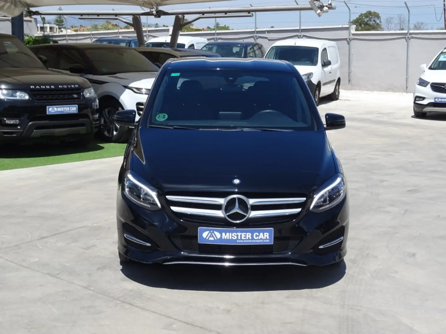 Mercedes-Benz B 200 200d 7G-DCT - 2
