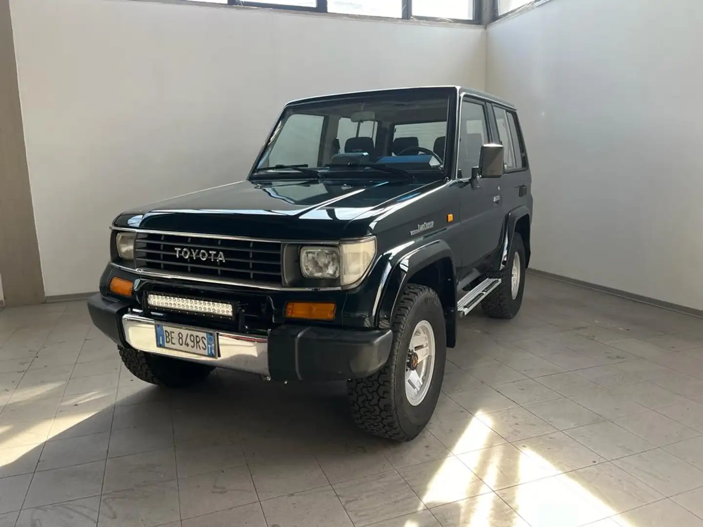 Toyota Land Cruiser Land Cruiser kzj70 3p 3.0 td autocarro Grün - 1
