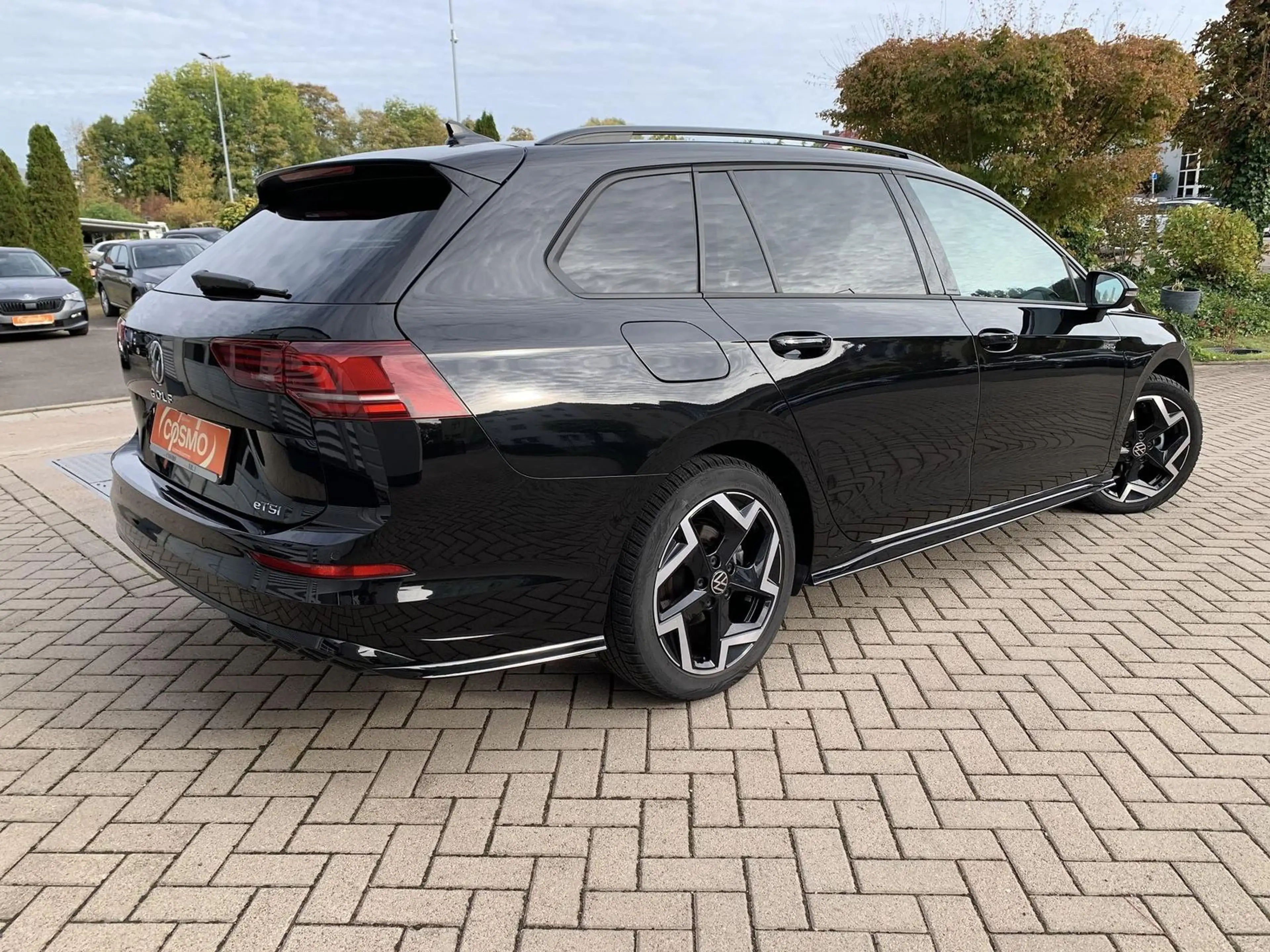 Volkswagen Golf 1.5 eTSI Variant R-Line ACC+Lenkradhzg.+RFK — photo 5