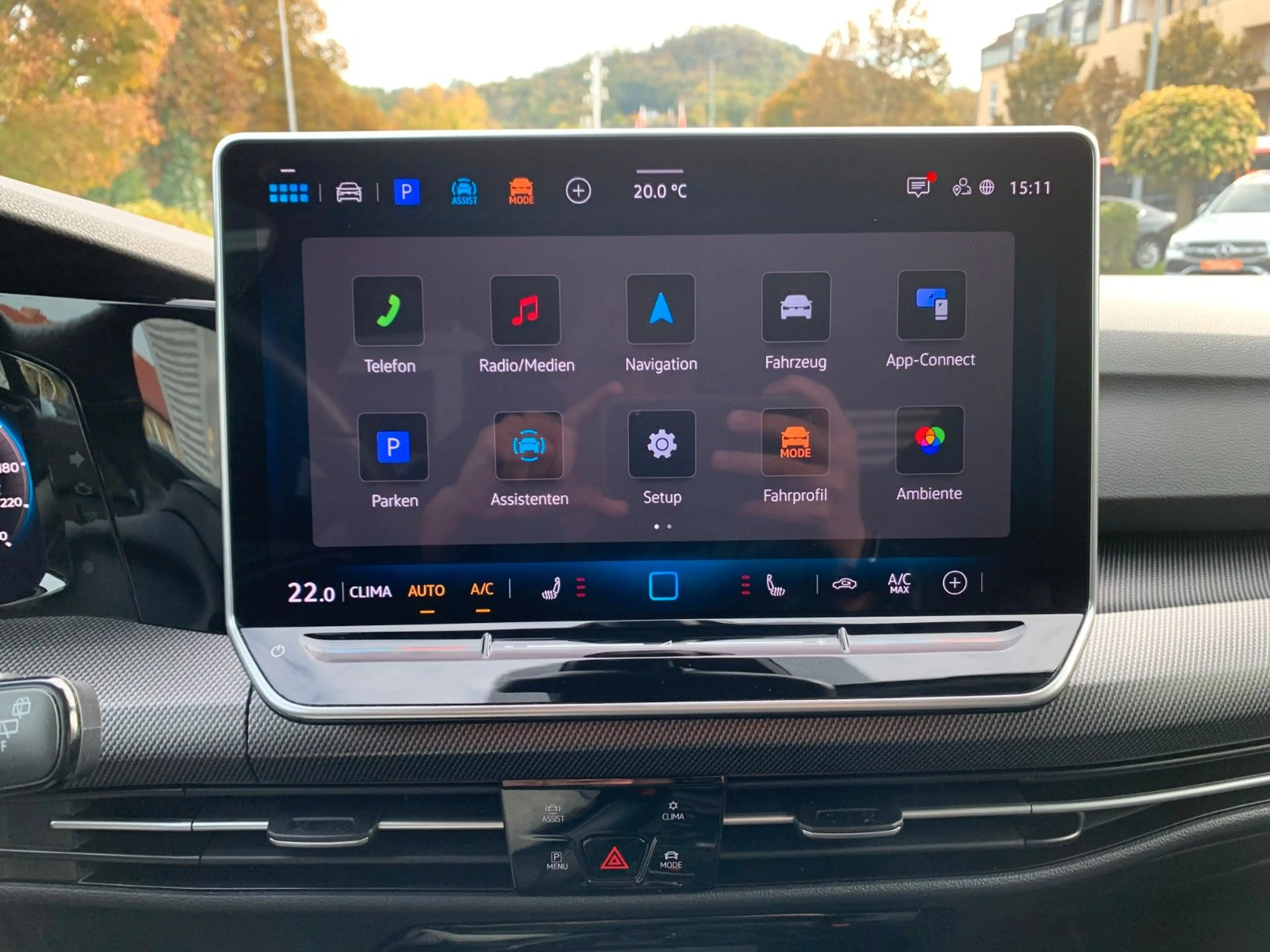 Volkswagen Golf 1.5 eTSI Variant R-Line ACC+Lenkradhzg.+RFK — photo 14