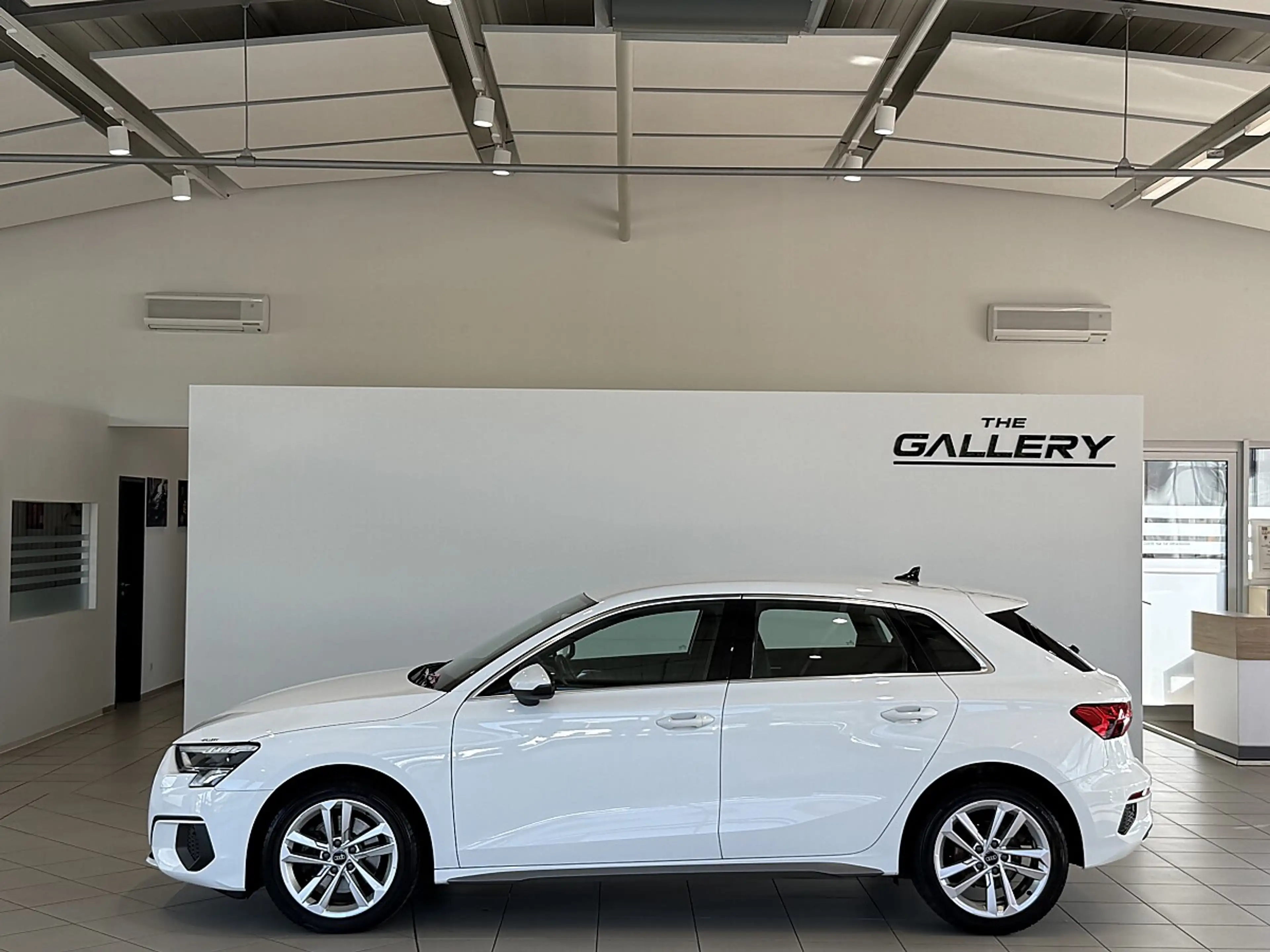 Audi A3 SB 30 TDI*Spur*Virtual*Induktionsladen — photo 8