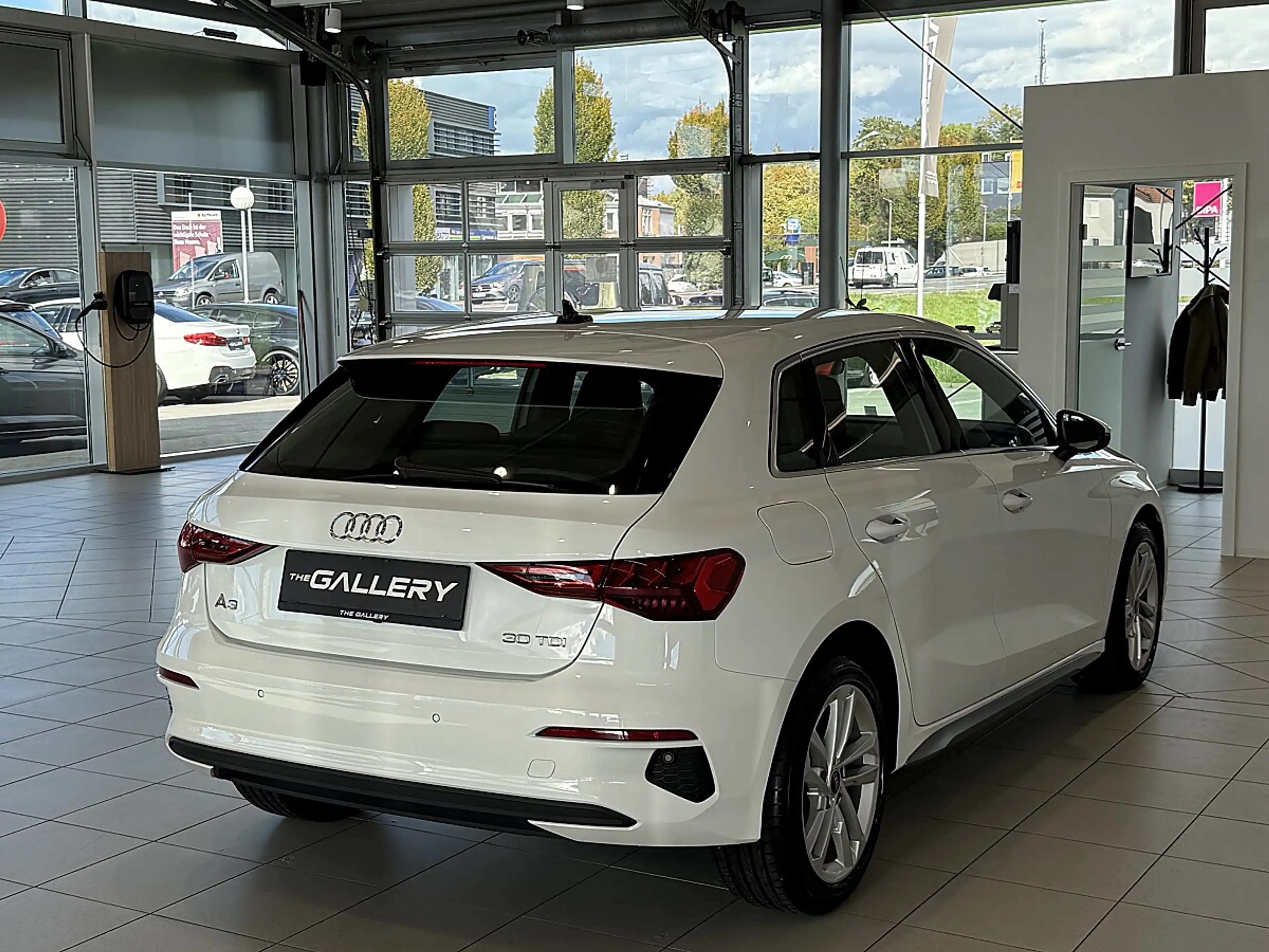 Audi A3 SB 30 TDI*Spur*Virtual*Induktionsladen — photo 4