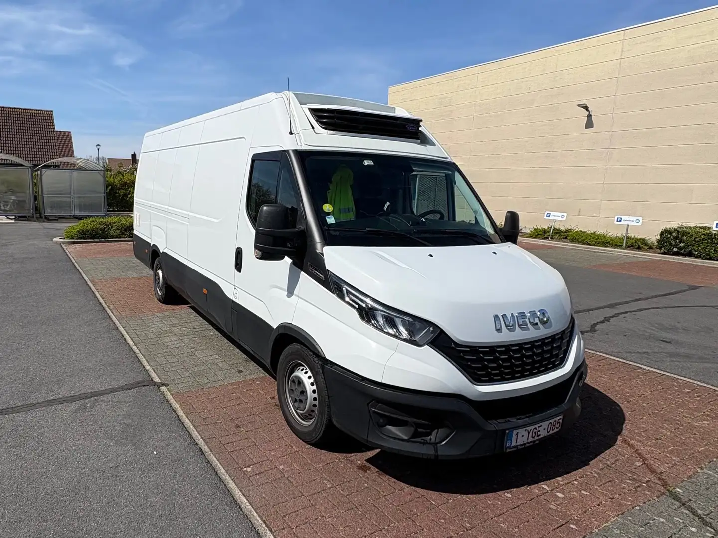 Iveco Daily 35 C 18HA8 Wit - 2
