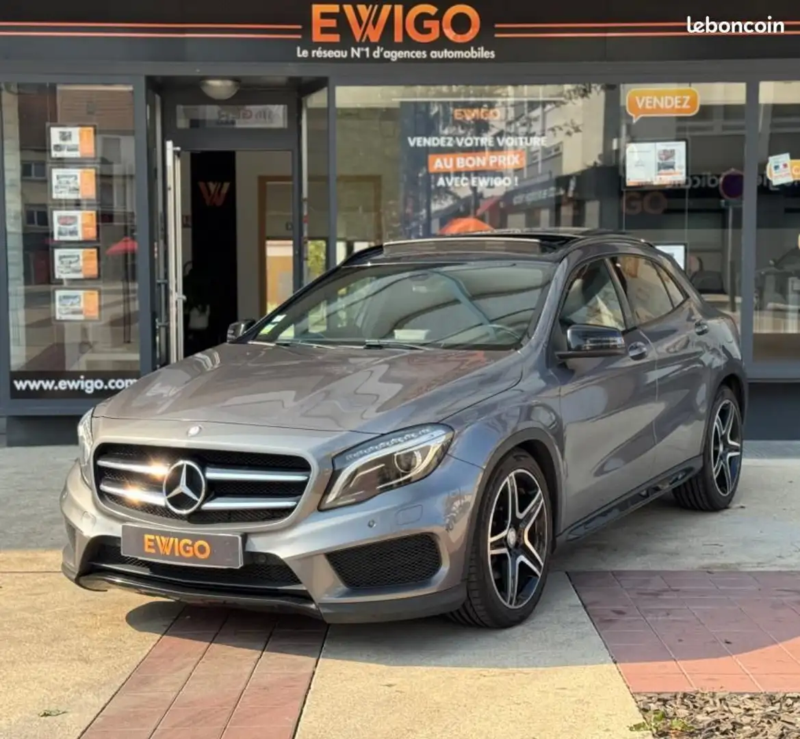 Mercedes-Benz GLA 250 Classe Mercedes 250 210CH FASCINATION AMG 4MATIC 7G-DCT Gris - 1