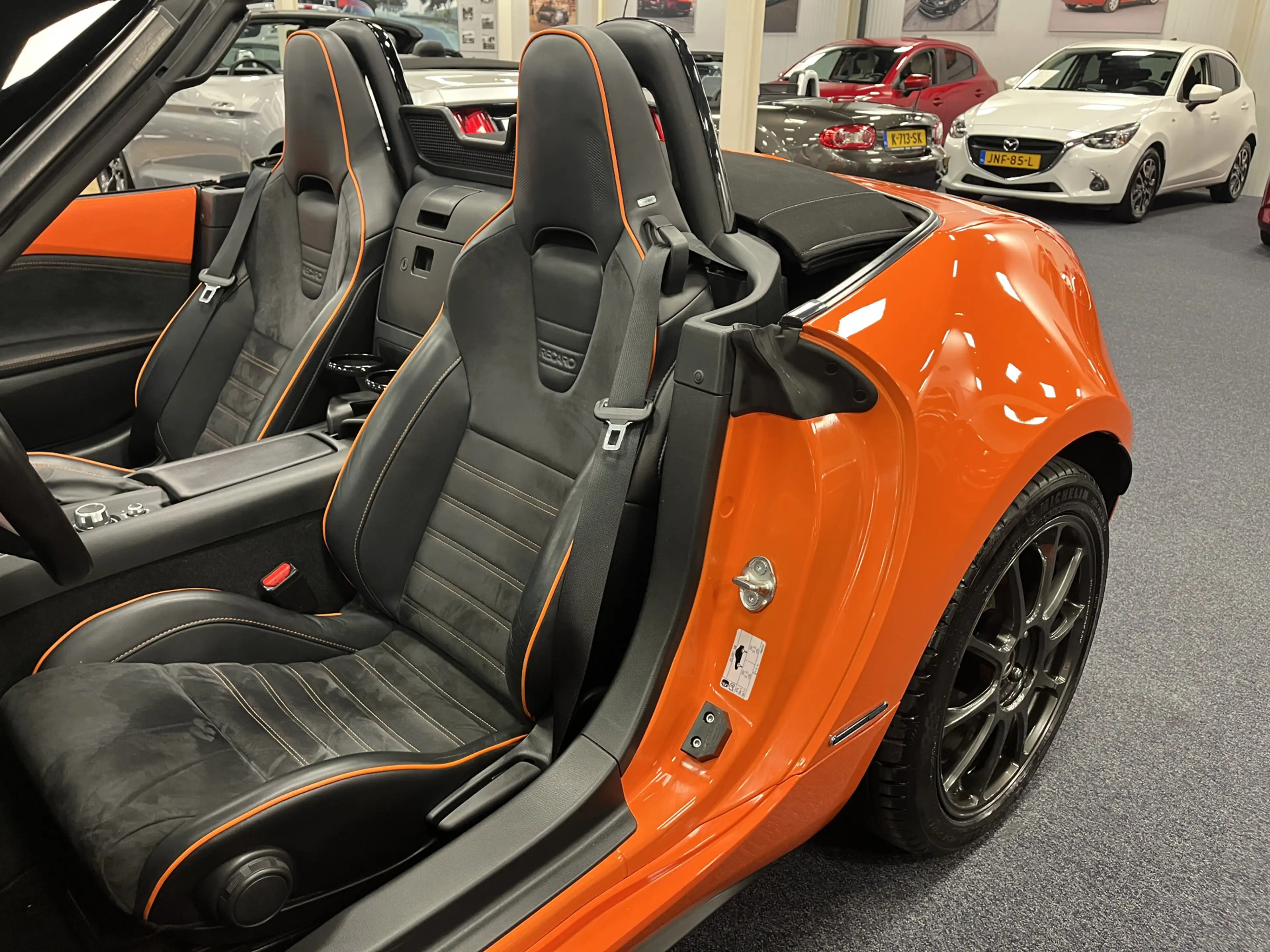 Mazda MX-5 ND Roadster 2.0 SkyActiv-G 184PK 30th Anniversary — photo 13