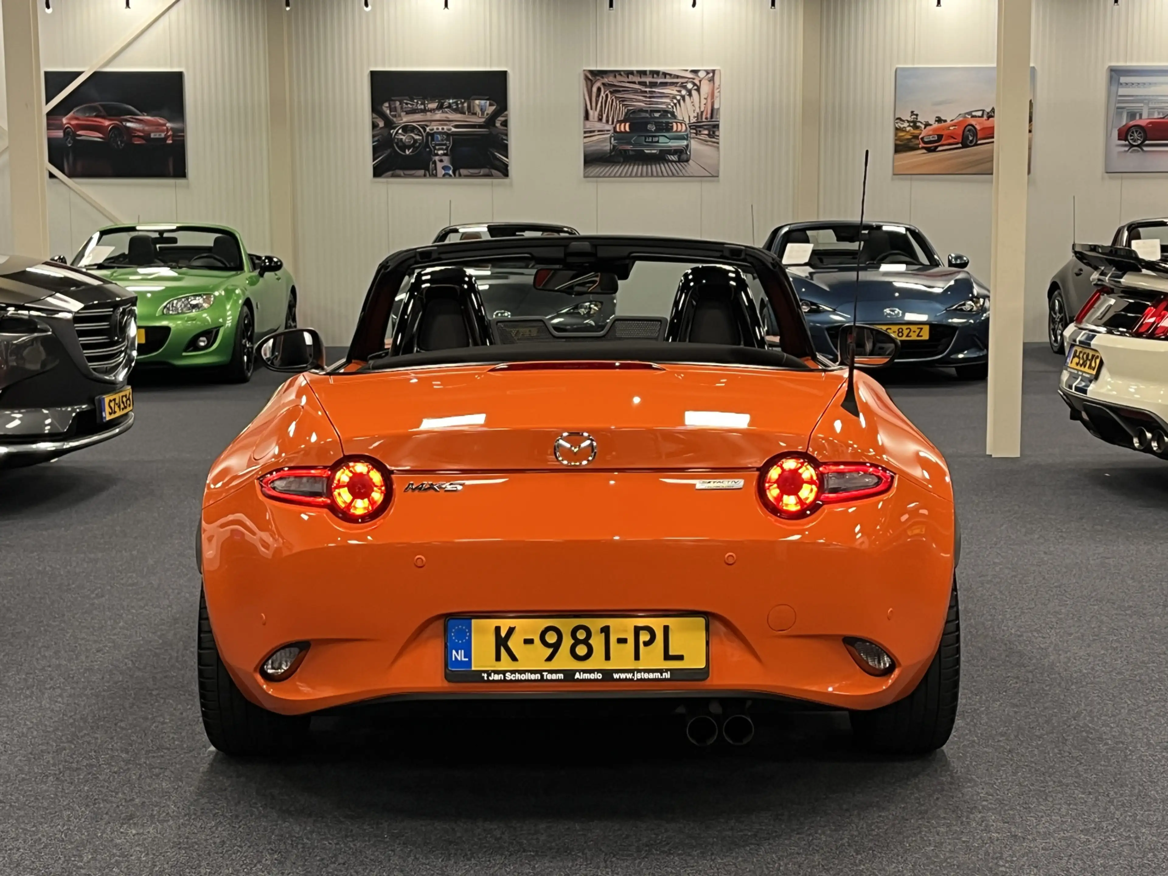 Mazda MX-5 ND Roadster 2.0 SkyActiv-G 184PK 30th Anniversary — photo 7